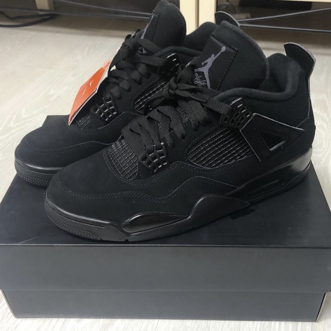 Jordan 4 Retro Black Cat 2020 착용 스타일