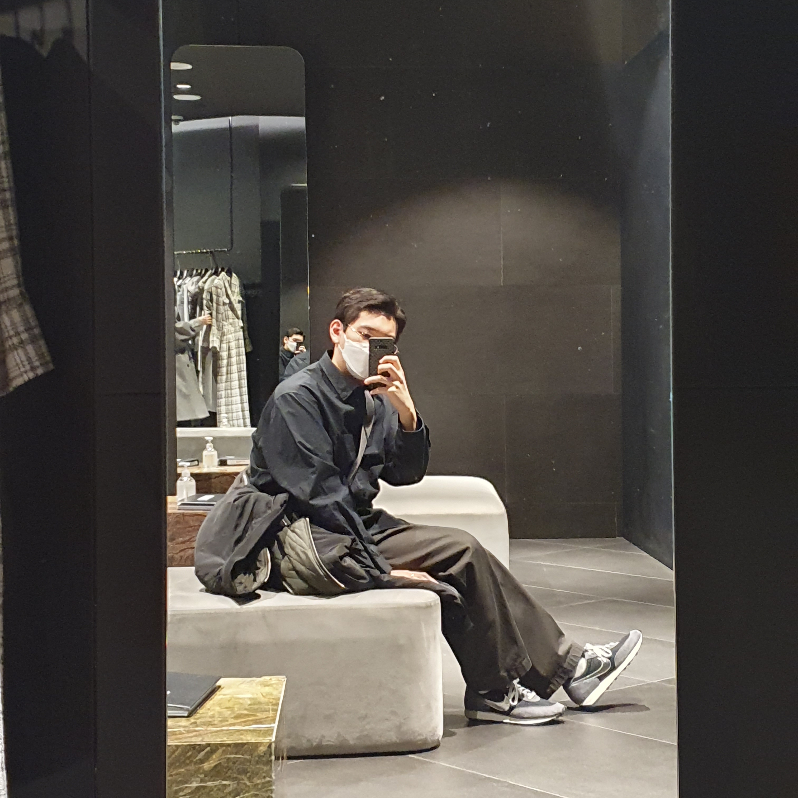 Nike Daybreak SP Black Metallic Silver 착용 스타일