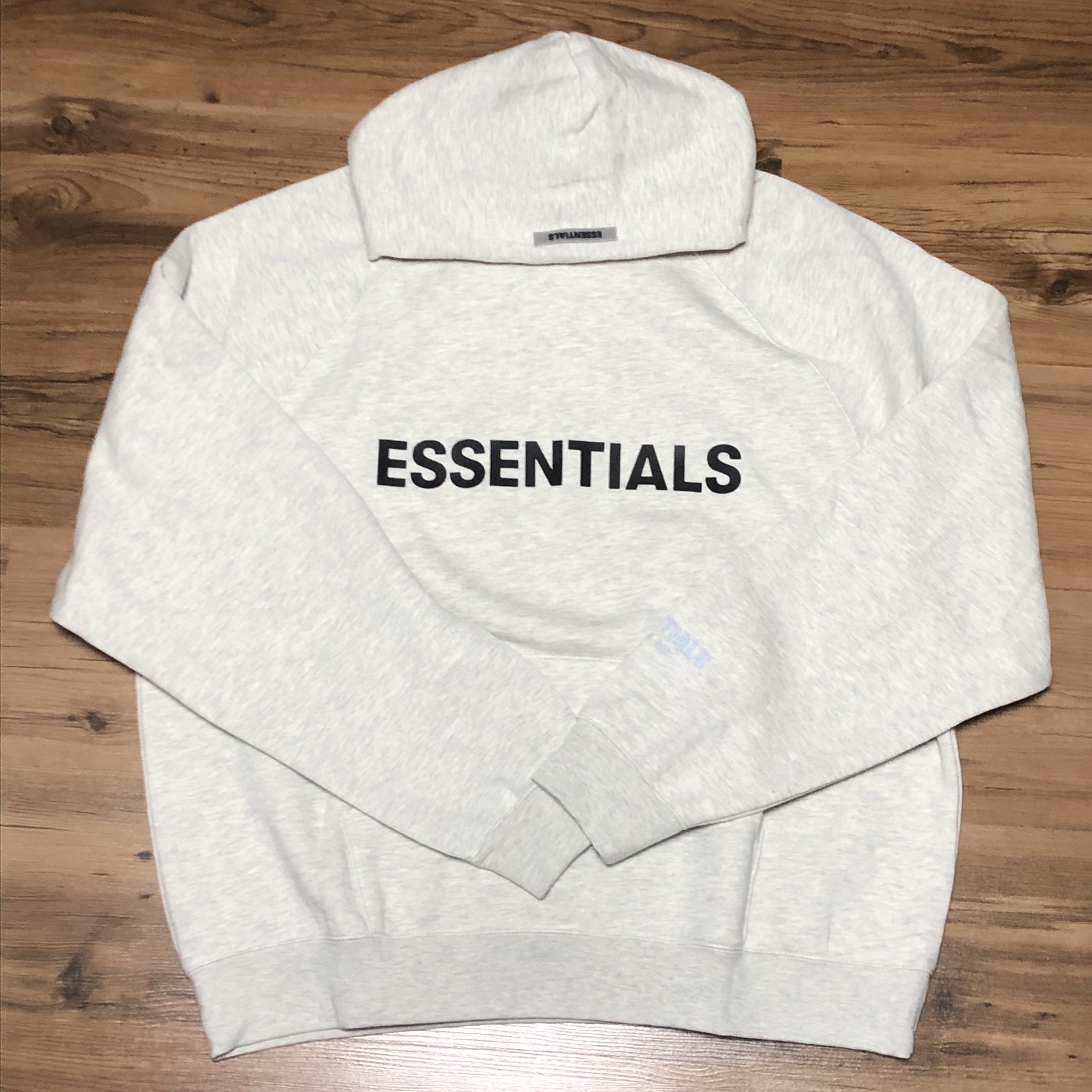 Essentials 3D Silicon Applique Pullover Hoodie Oatmeal/Oatmeal Heather/Light Heather Oatmeal 2020 착용 스타일