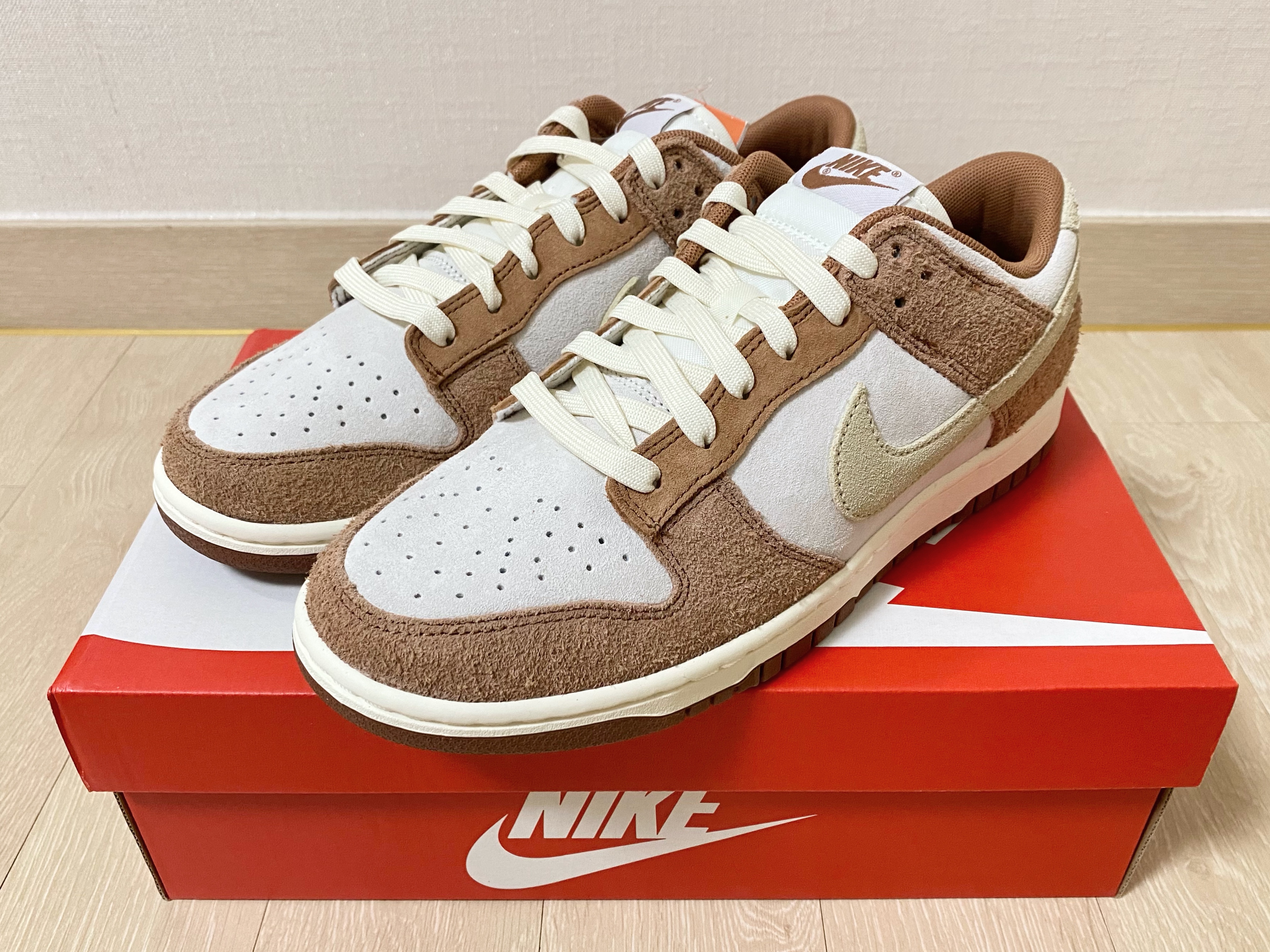 Nike Dunk Low Pro Premium Medium Curry 착용 스타일