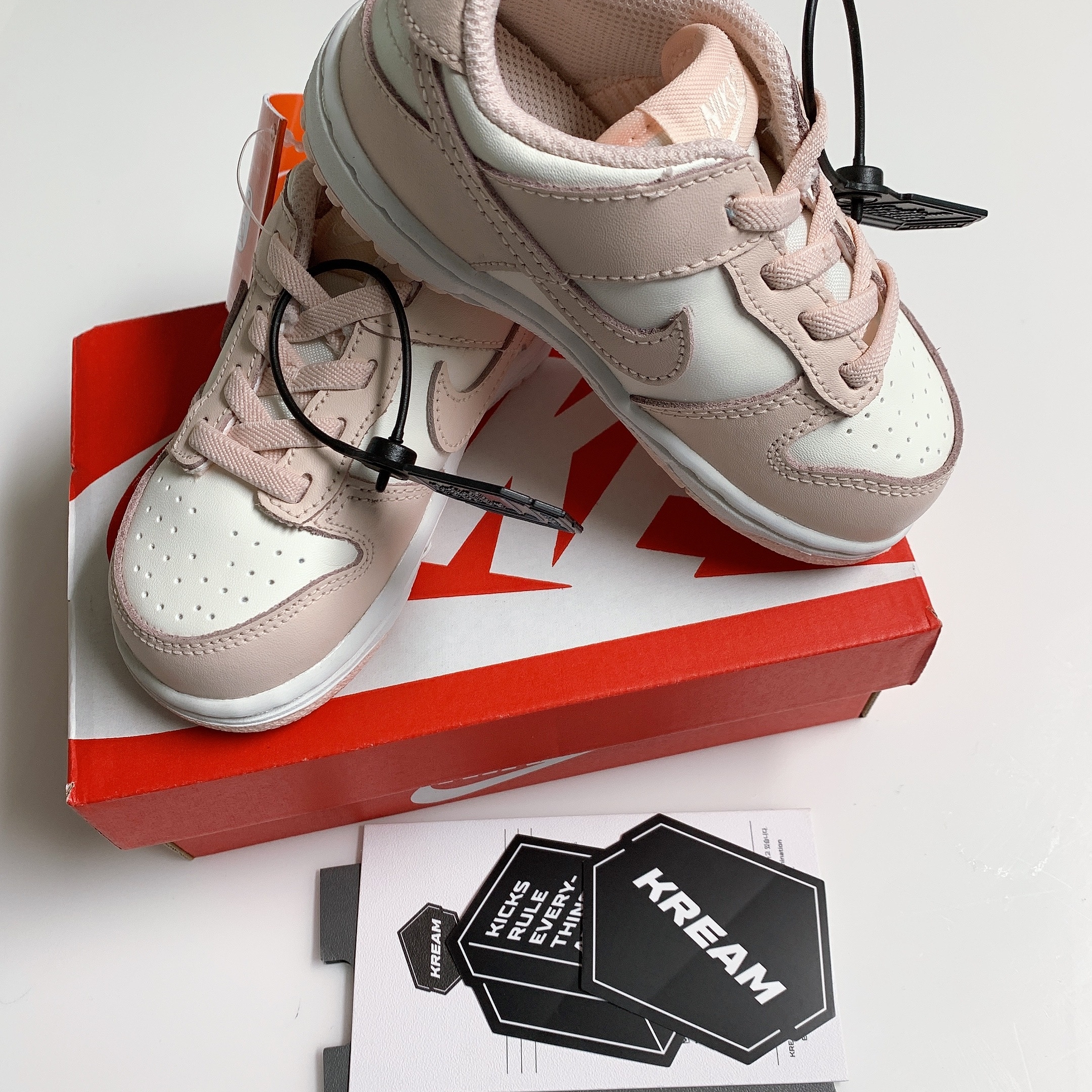 (TD) Nike Dunk Low Orange Pearl 착용 스타일 - 1