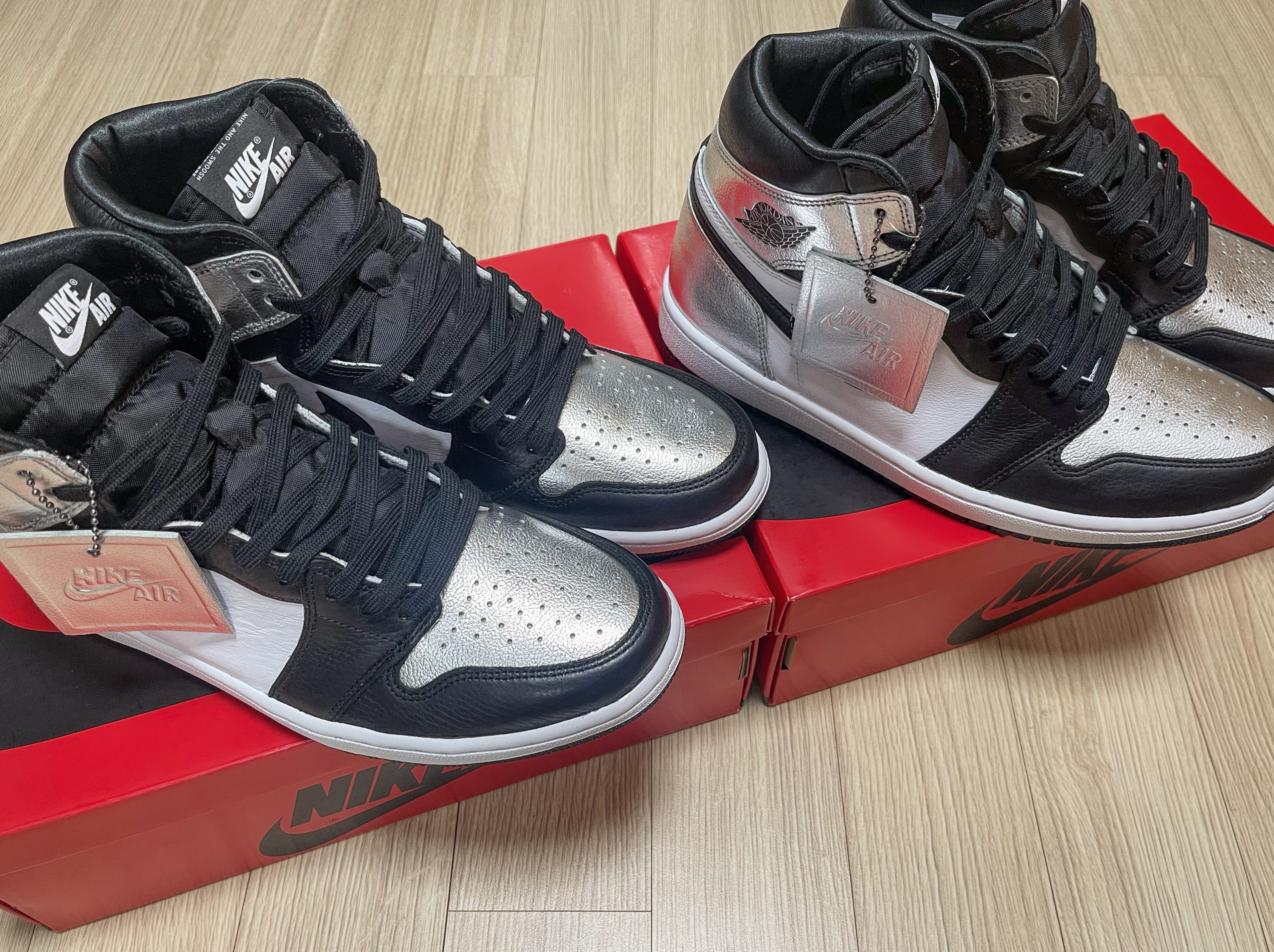 (W) Jordan 1 Retro High OG Silver Toe 착용 스타일 - 1