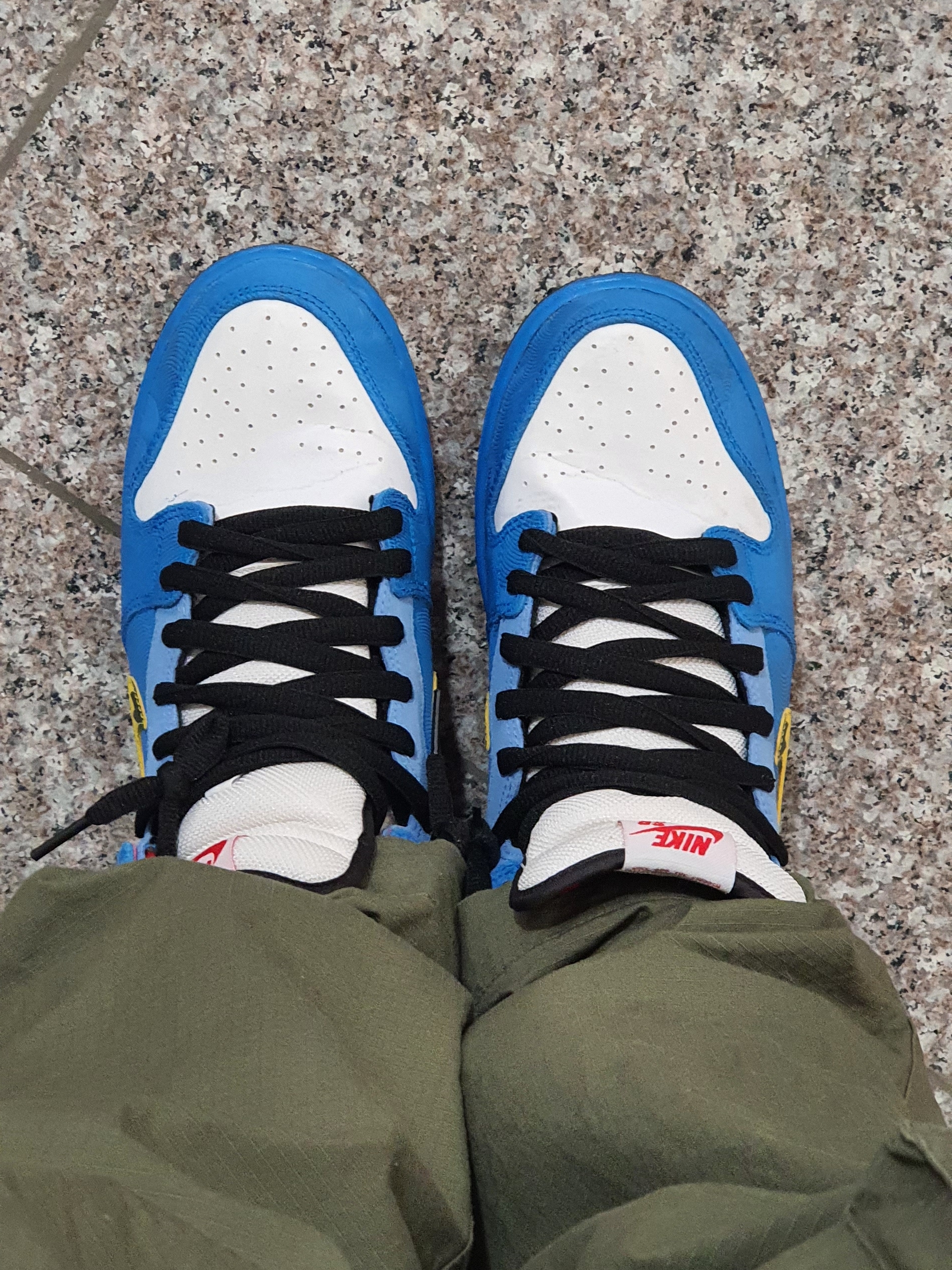 Nike Dunk SB High Familia Blue 착용 스타일 - 1