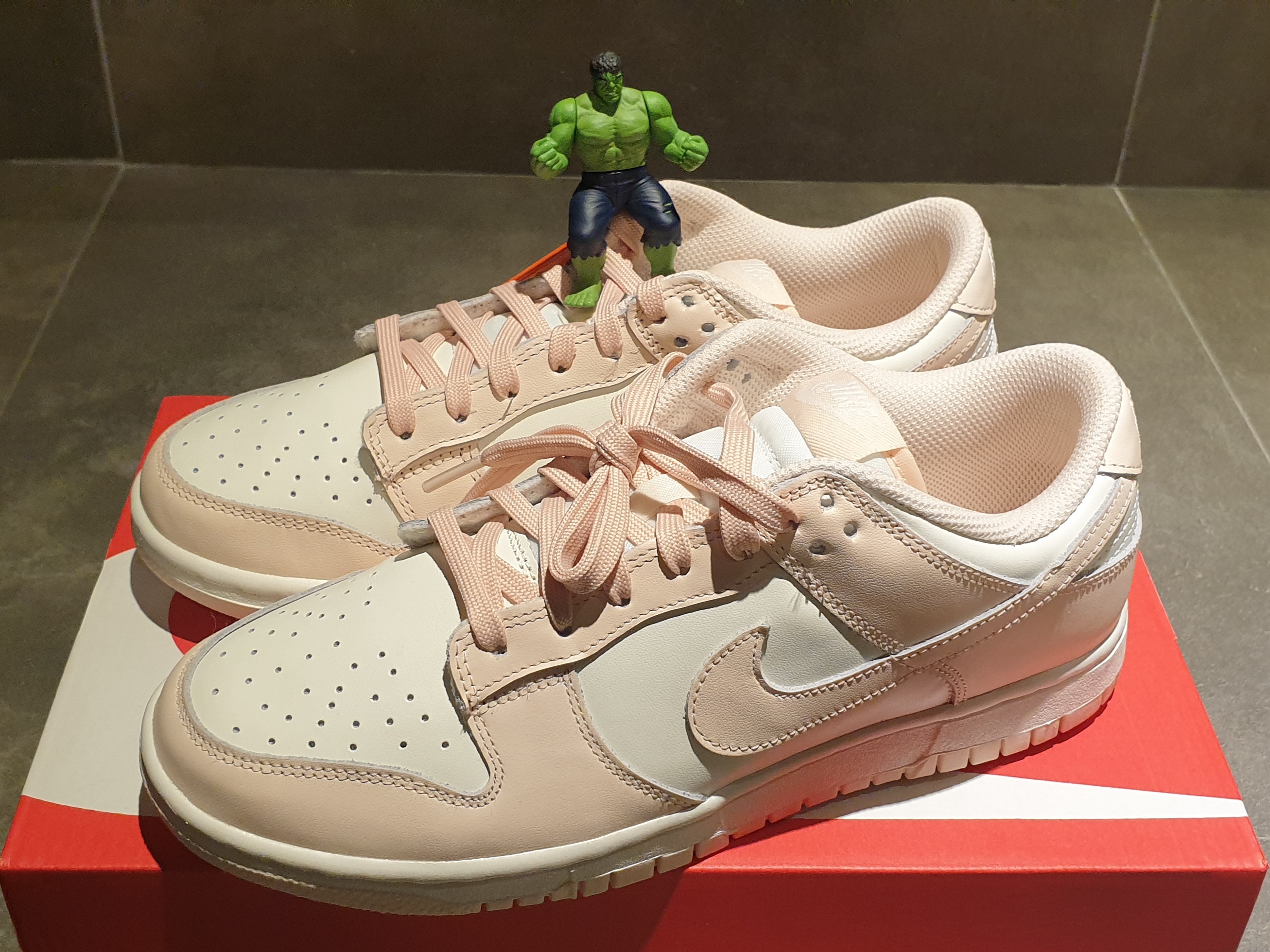 (W) Nike Dunk Low Orange Pearl 착용 스타일 - 2