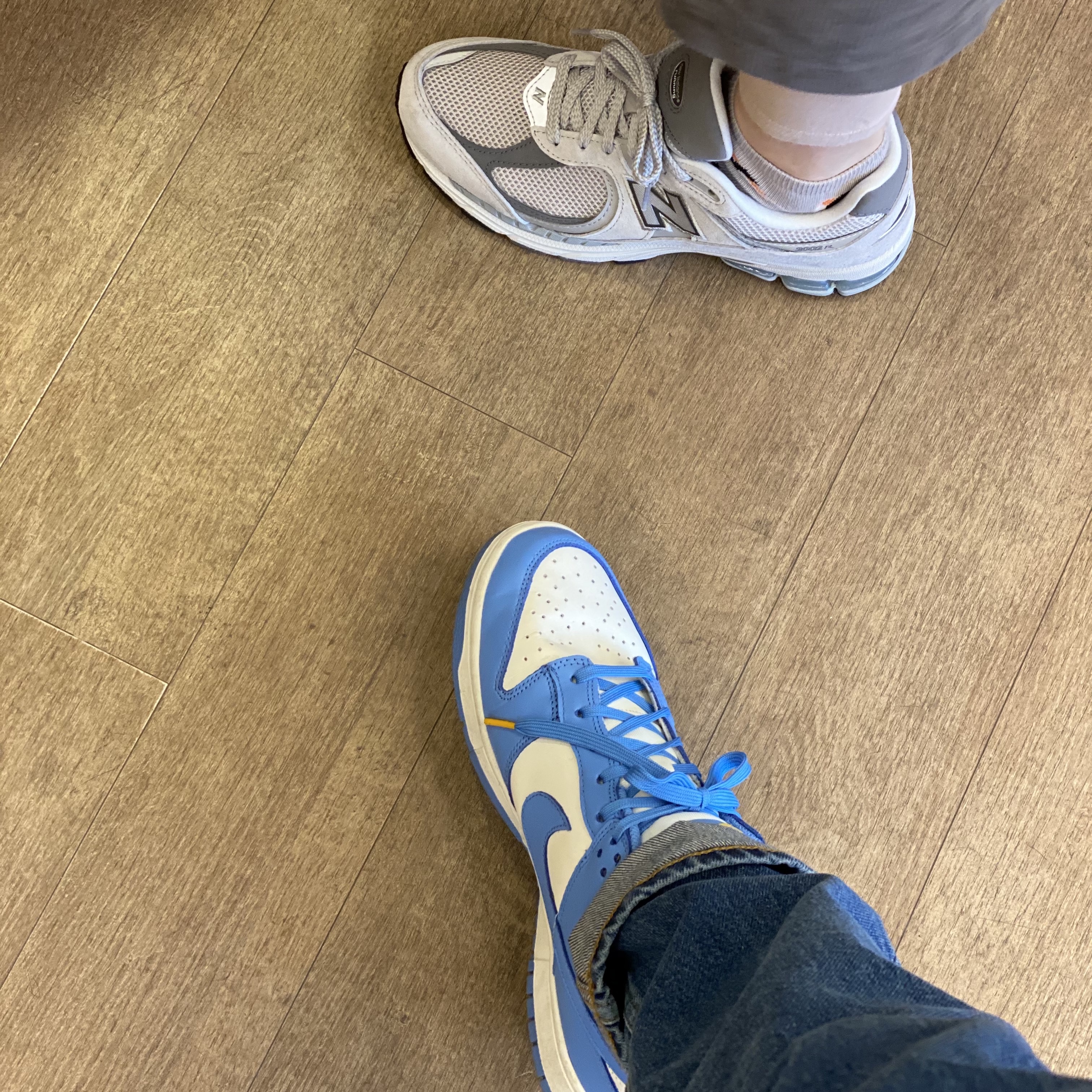 New Balance 2002R T2 Gray, (W) Nike Dunk Low Coast 착용 스타일