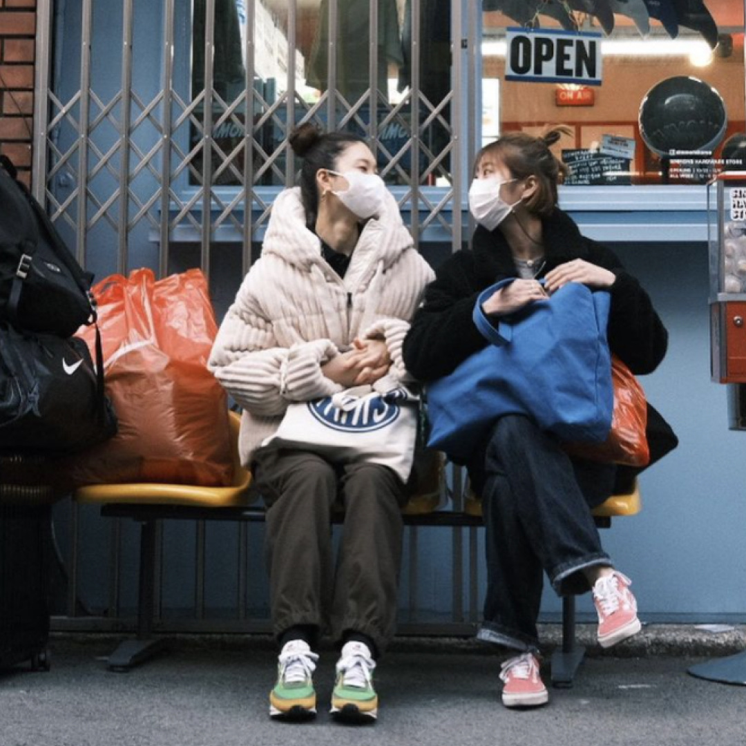Nike x Sacai LDWaffle Green Multi 착용 스타일 - 3