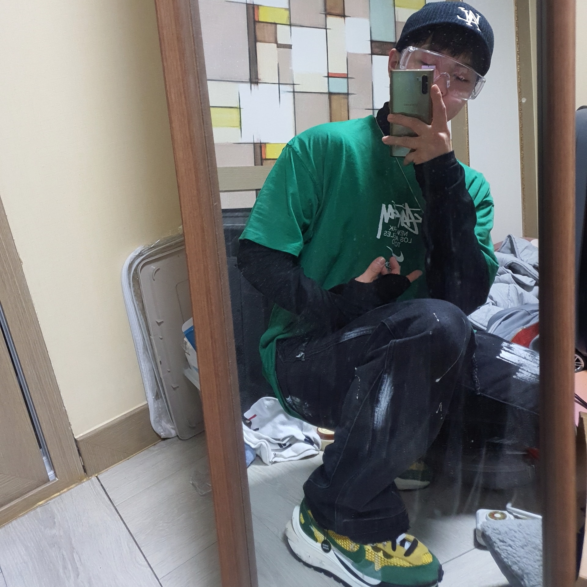Nike x Sacai VaporWaffle Tour Yellow & Gorge Green Sail 착용 스타일