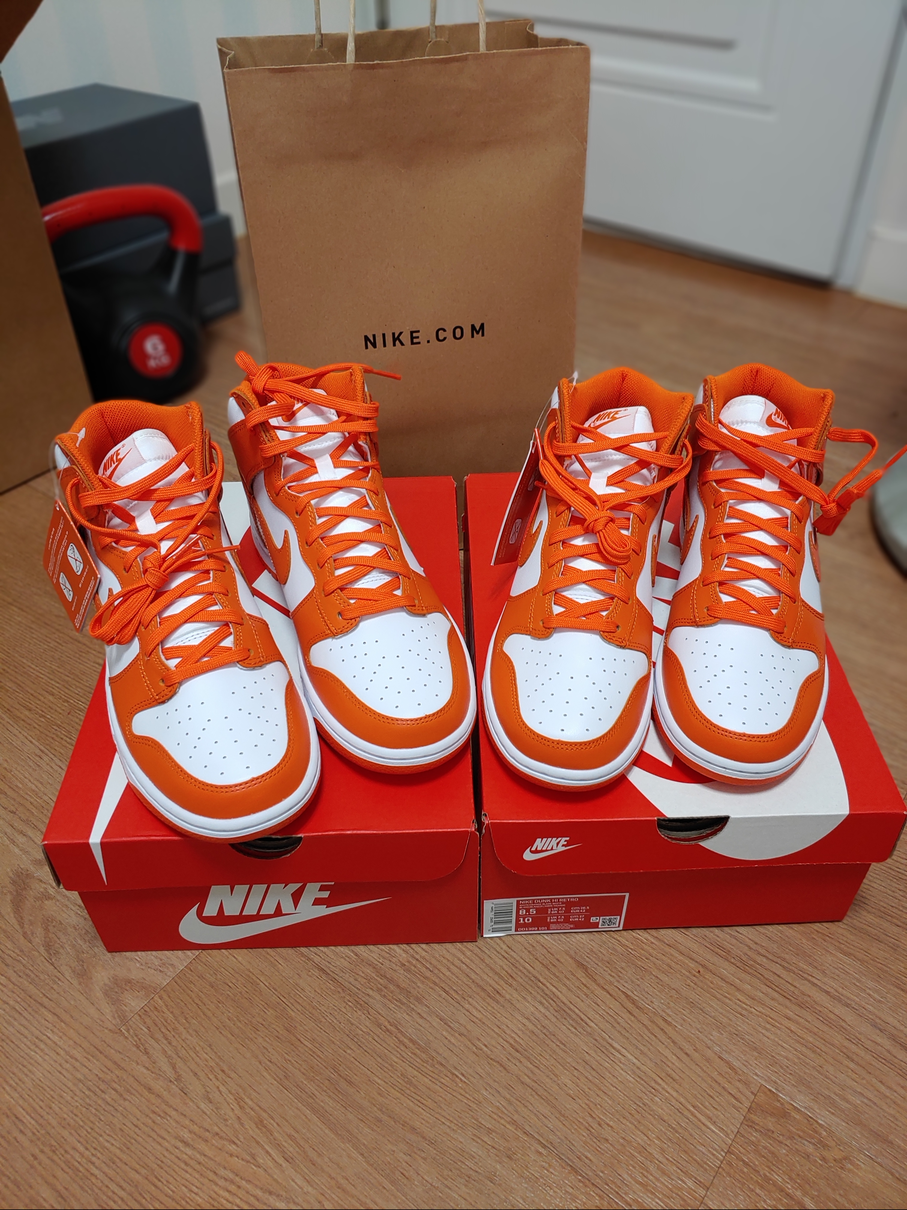 Nike Dunk High Retro Orange Blaze 착용 스타일 - 1
