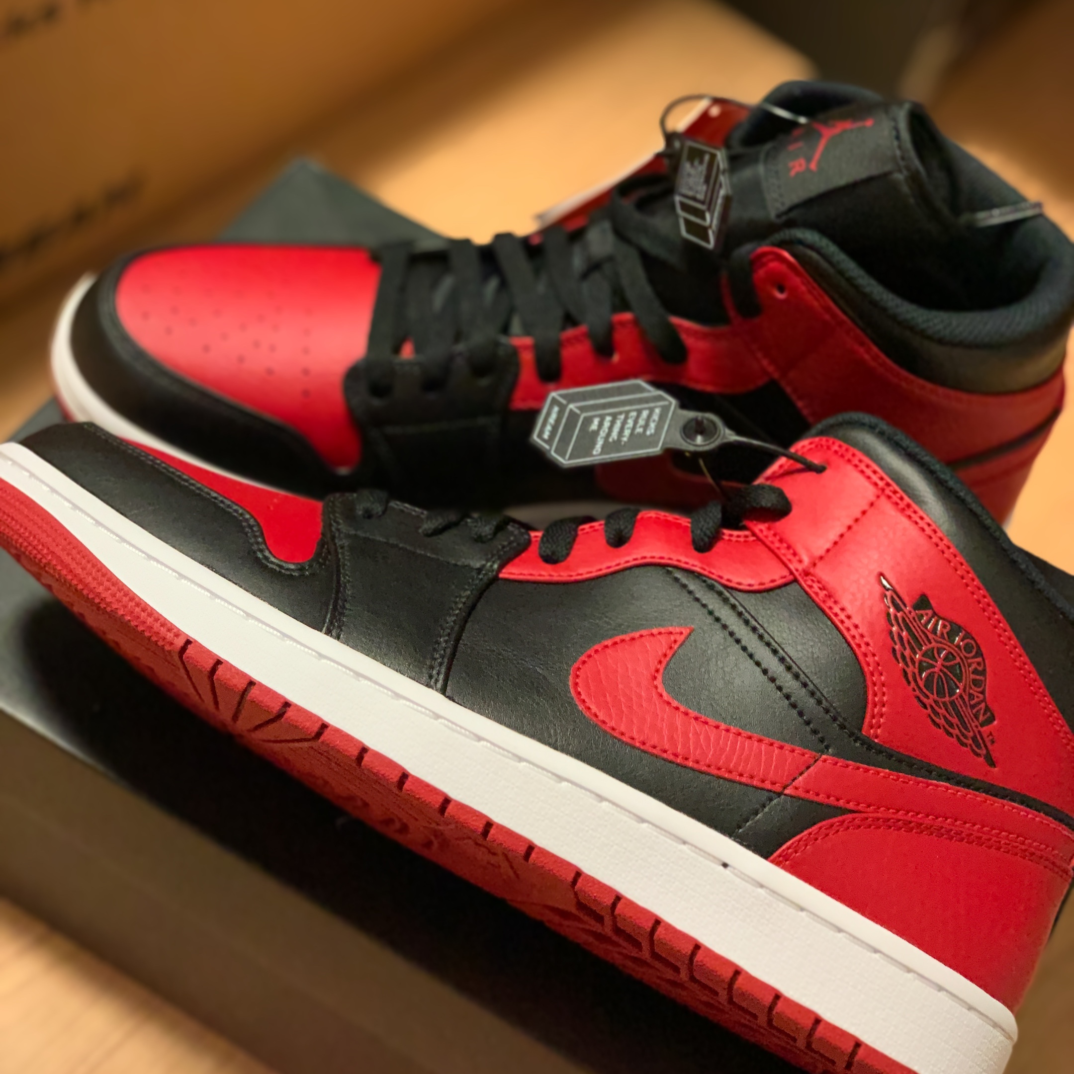 Jordan 1 Mid Bred Banned 2020 착용 스타일 - 2