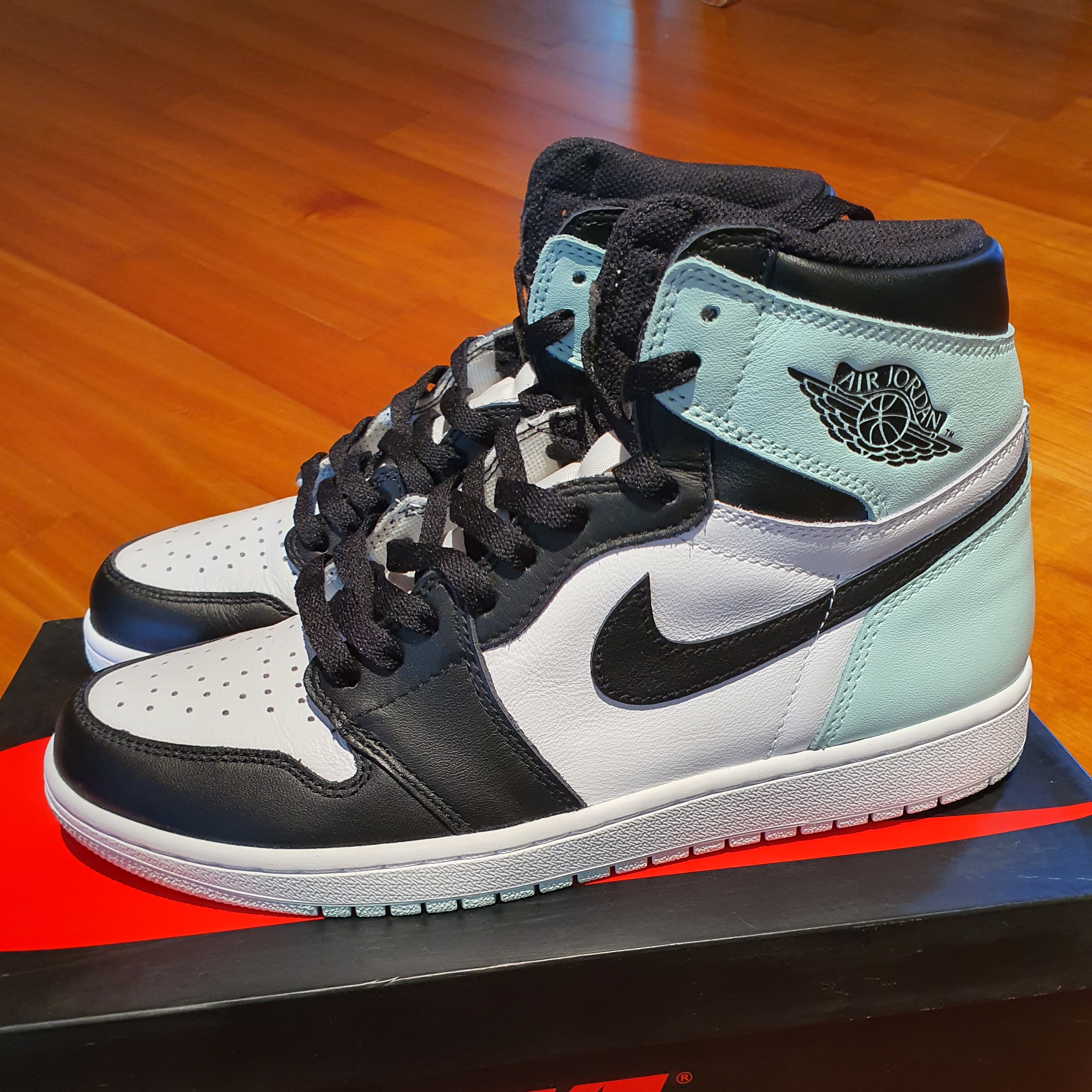 Jordan 1 Retro High Igloo 착용 스타일
