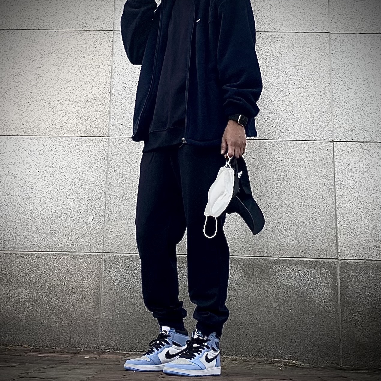 Jordan 1 Retro High OG University Blue 착용 스타일