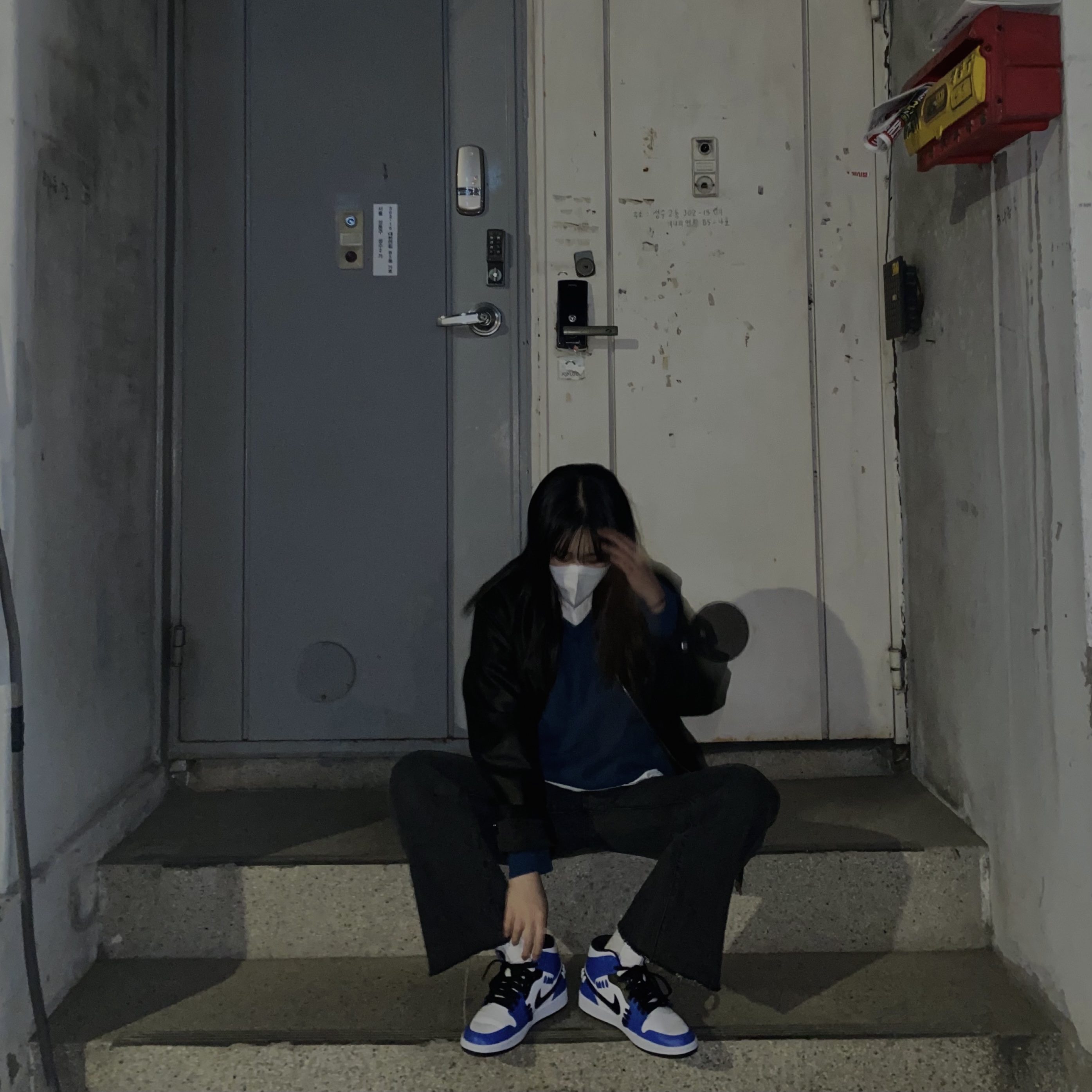 (W) Jordan 1 Mid SE Sisterhood 착용 스타일