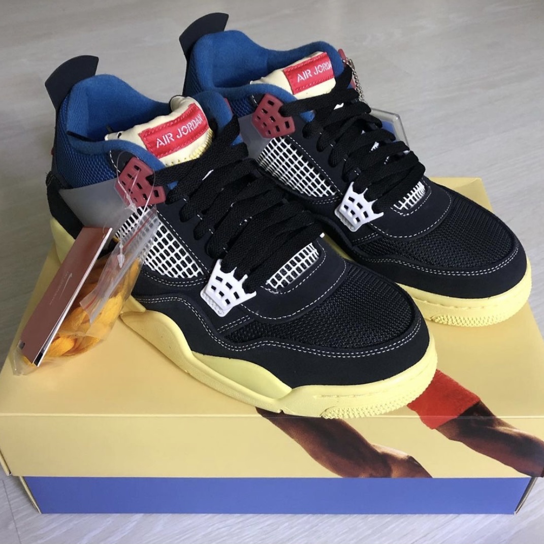 Jordan 4 x Union Retro Off Noir 착용 스타일