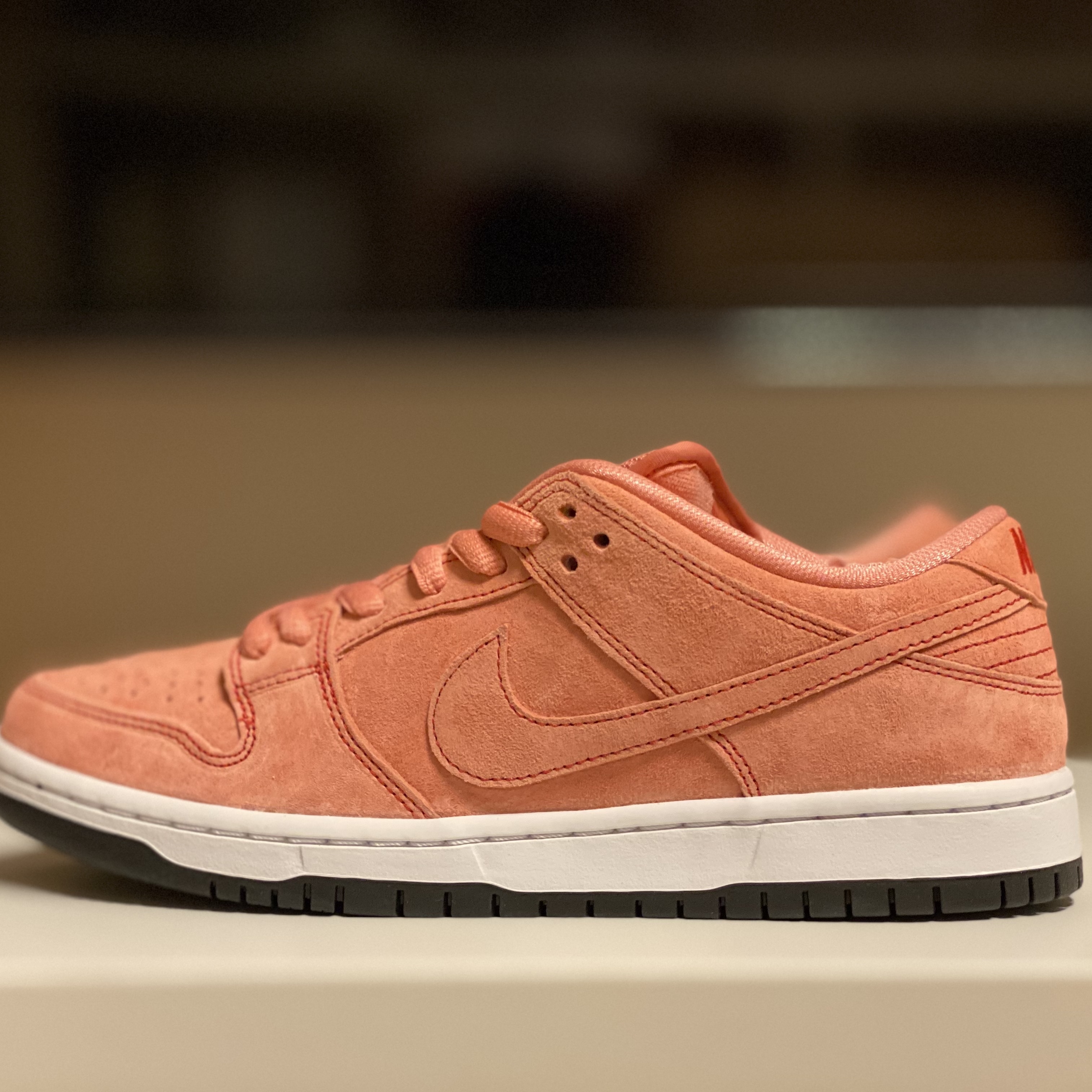 Nike SB Dunk Low Pro Pink Pig 착용 스타일 - 2