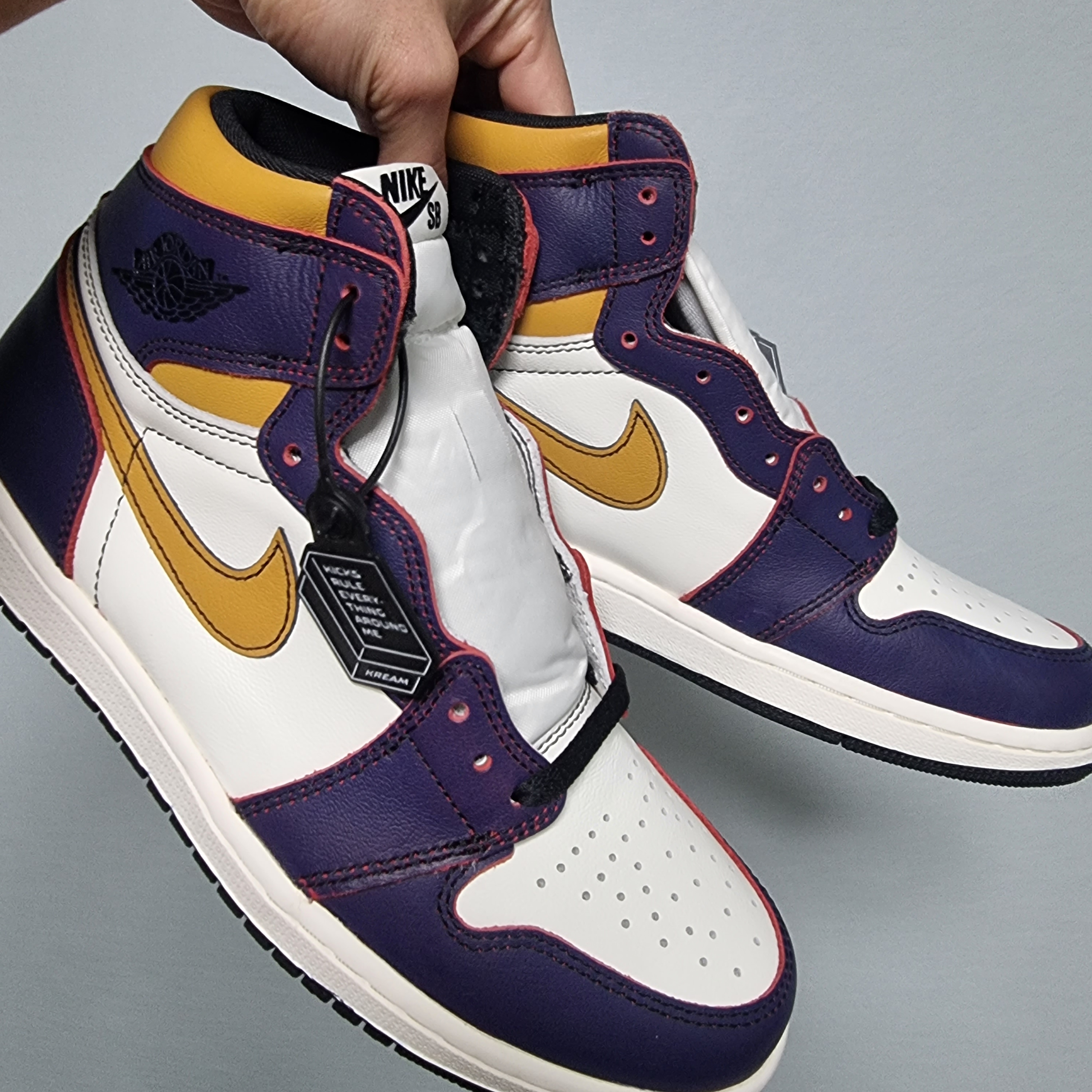 Jordan 1 Retro High OG Defiant SB LA to Chicago 착용 스타일