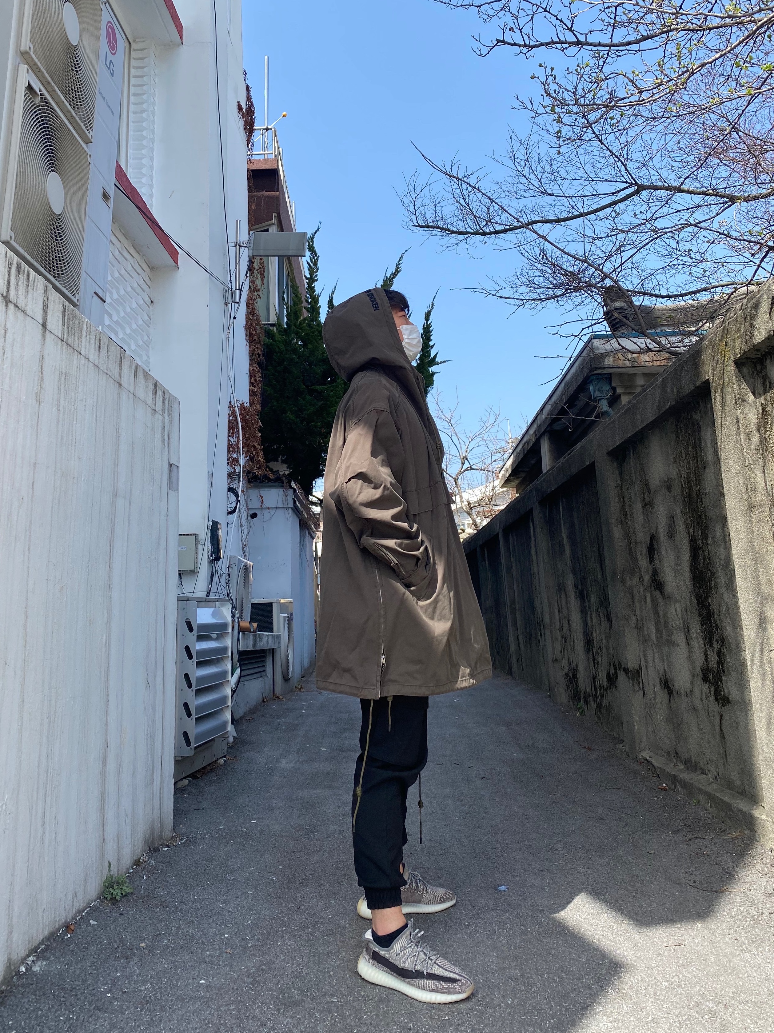 Adidas Yeezy Boost 350 V2 Zyon 착용 스타일 - 2