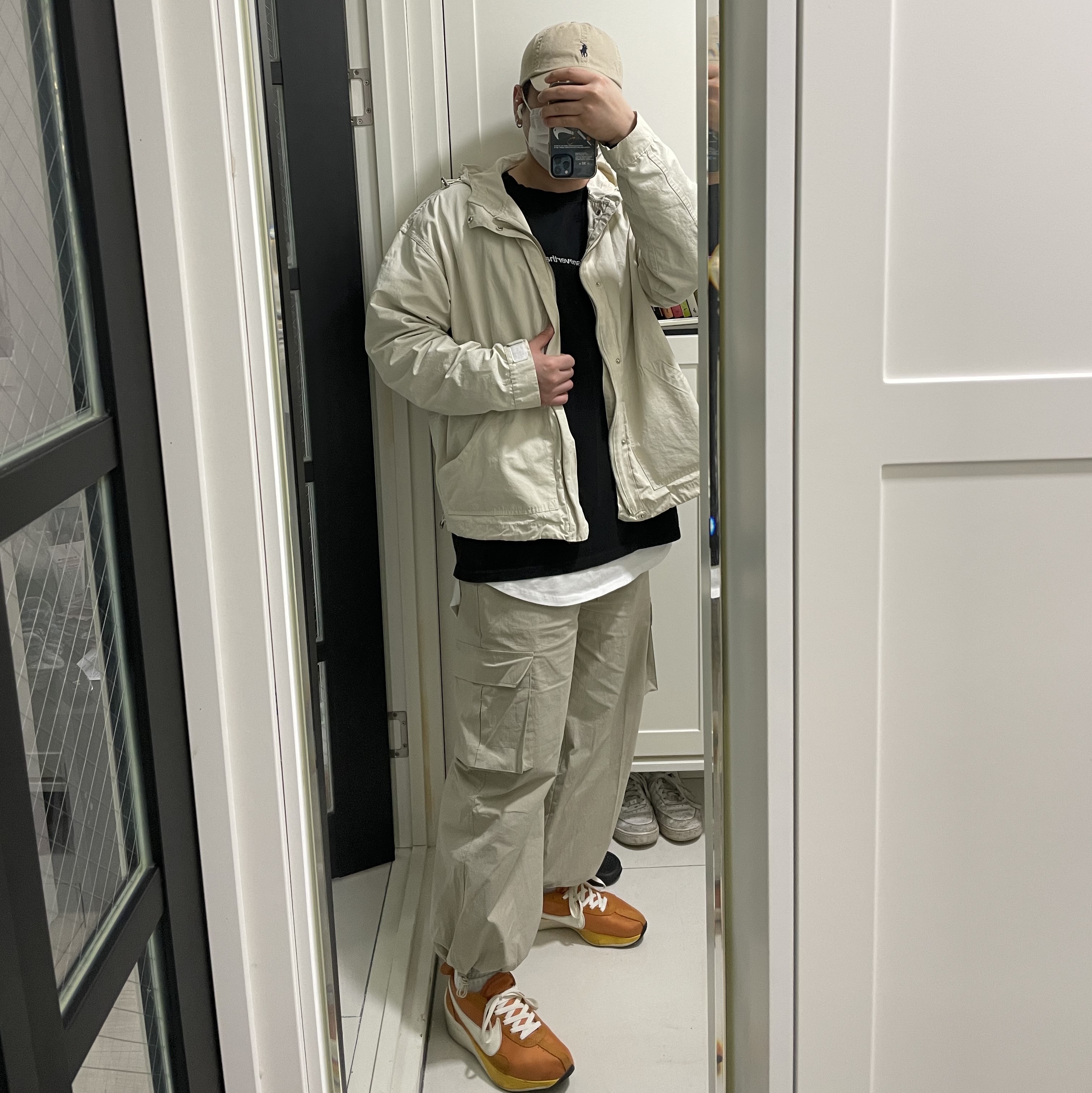 Nike Moon Racer Monarch 착용 스타일