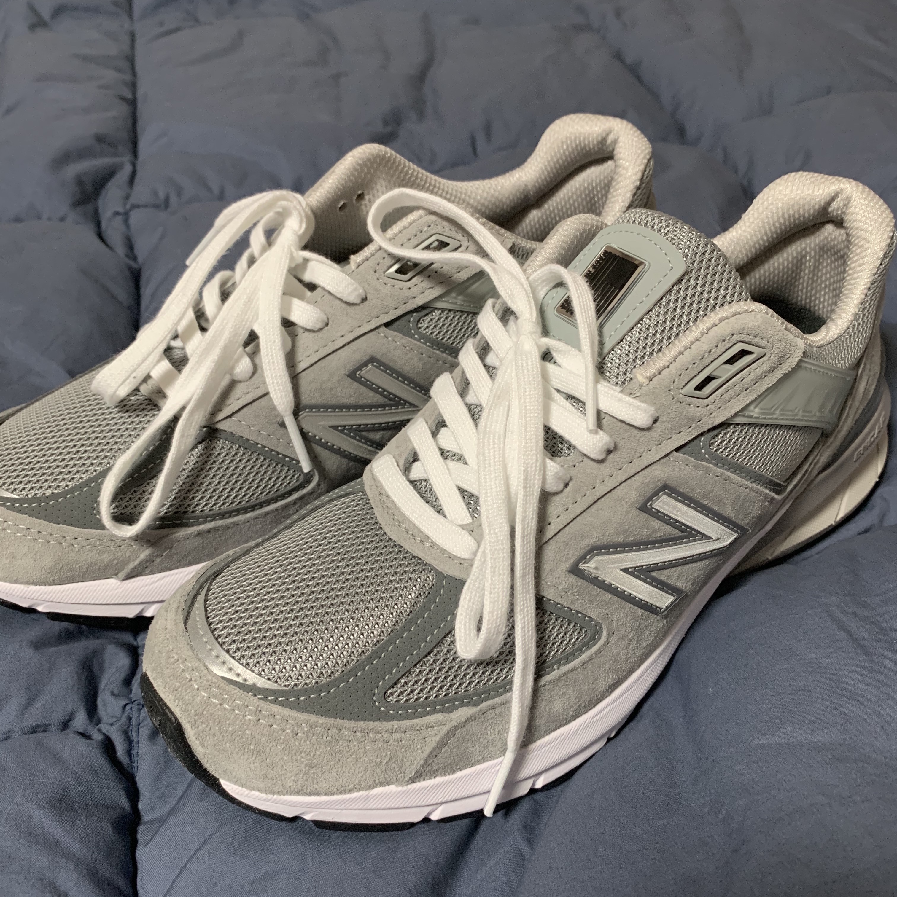 New Balance 990v5 Made in USA Grey - D Standard 착용 스타일
