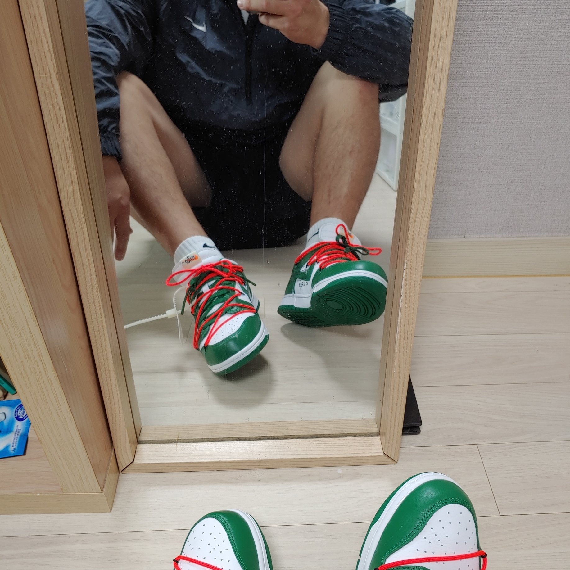 Nike x Off-White Dunk Low Pine Green 착용 스타일