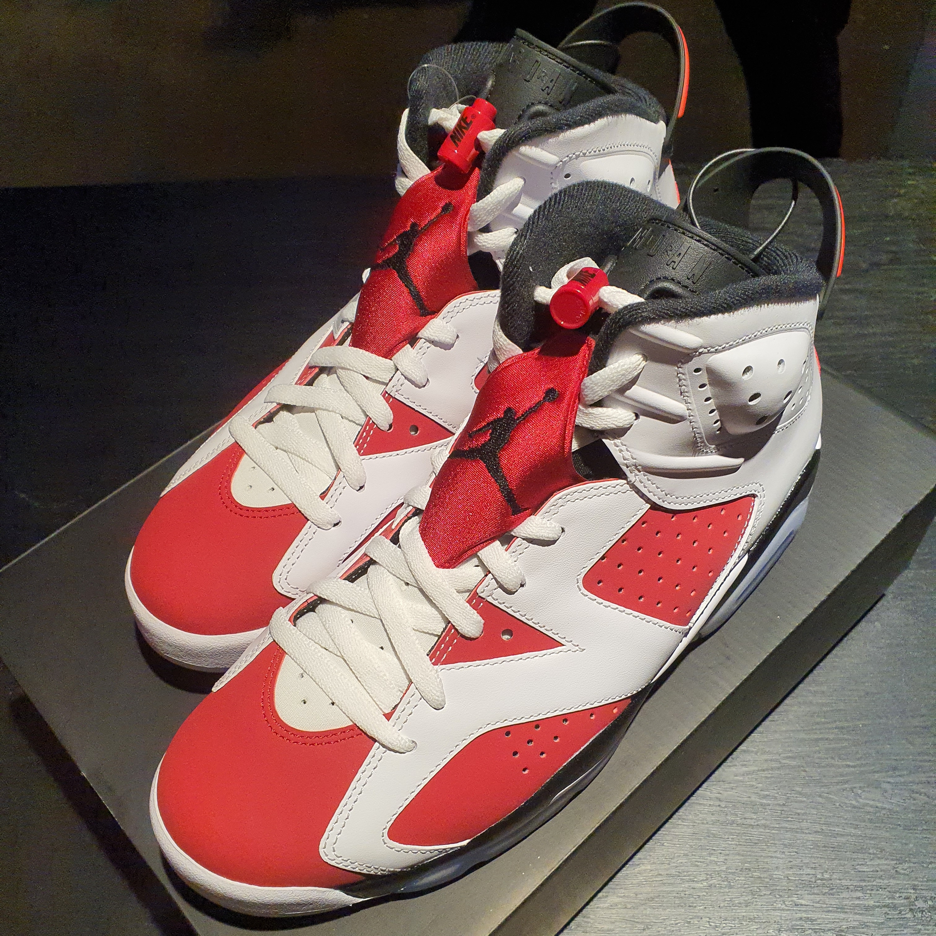Jordan 6 Retro Carmine 2021 착용 스타일