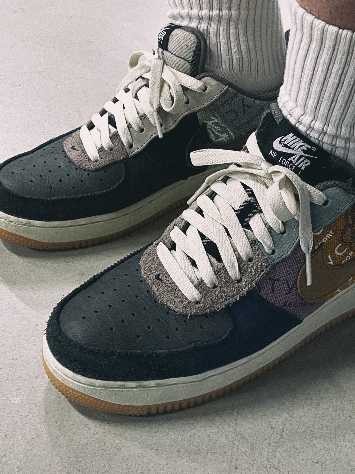 Nike x Travis Scott Air Force 1 Low Cactus Jack 착용 스타일 - 4
