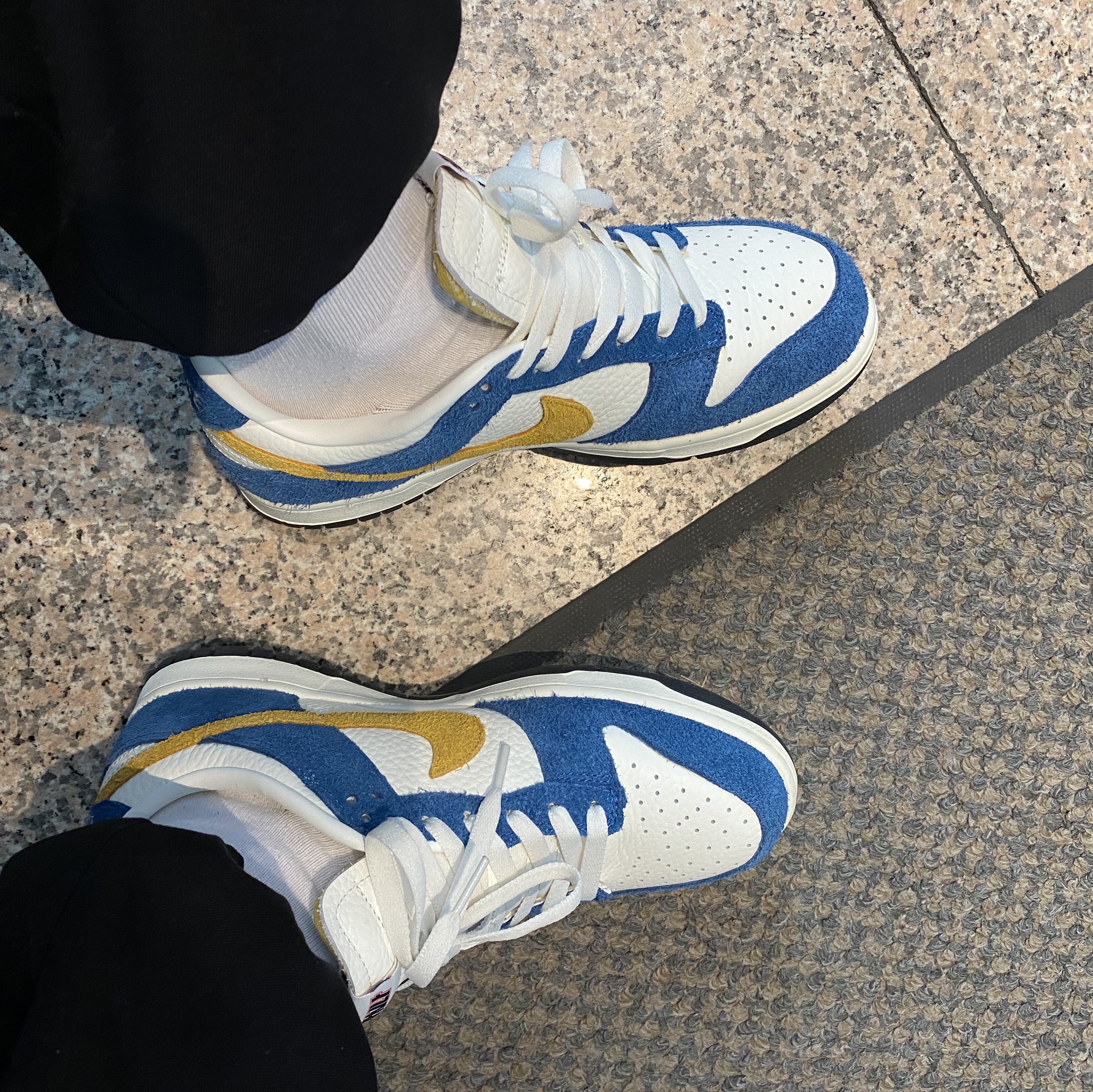 Nike x Kasina Dunk Low 80's Bus 착용 스타일 - 1