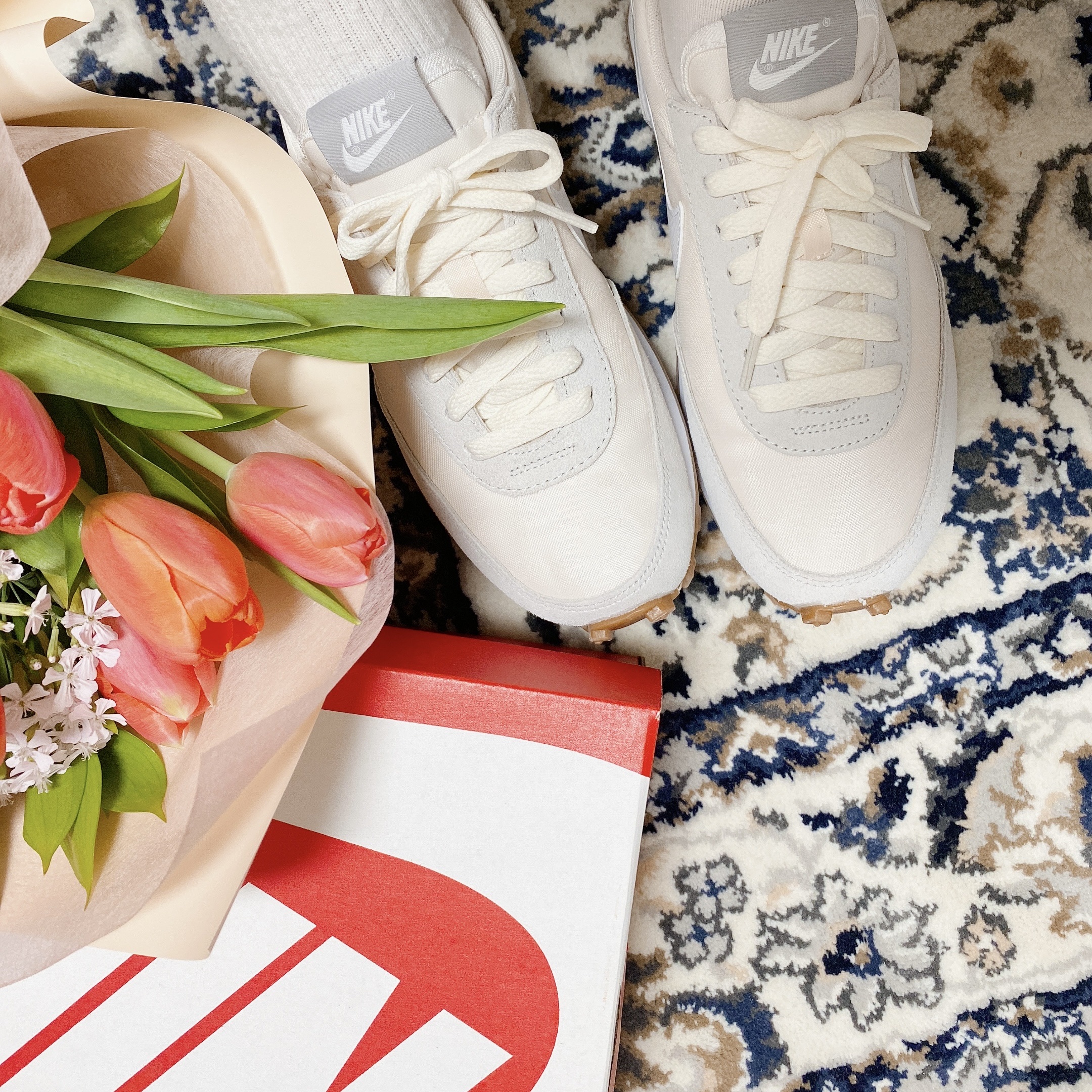 (W) Nike Daybreak Summit White 착용 스타일