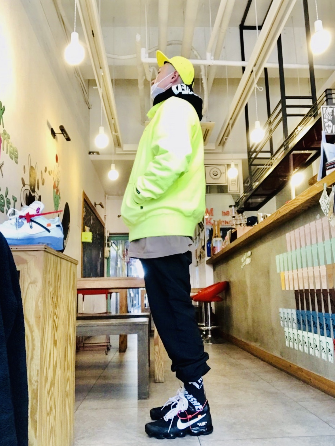 Nike x Off-White Air VaporMax OG Black The Ten, Nike x Off-White Air Max 90 The Ten 착용 스타일 - 1