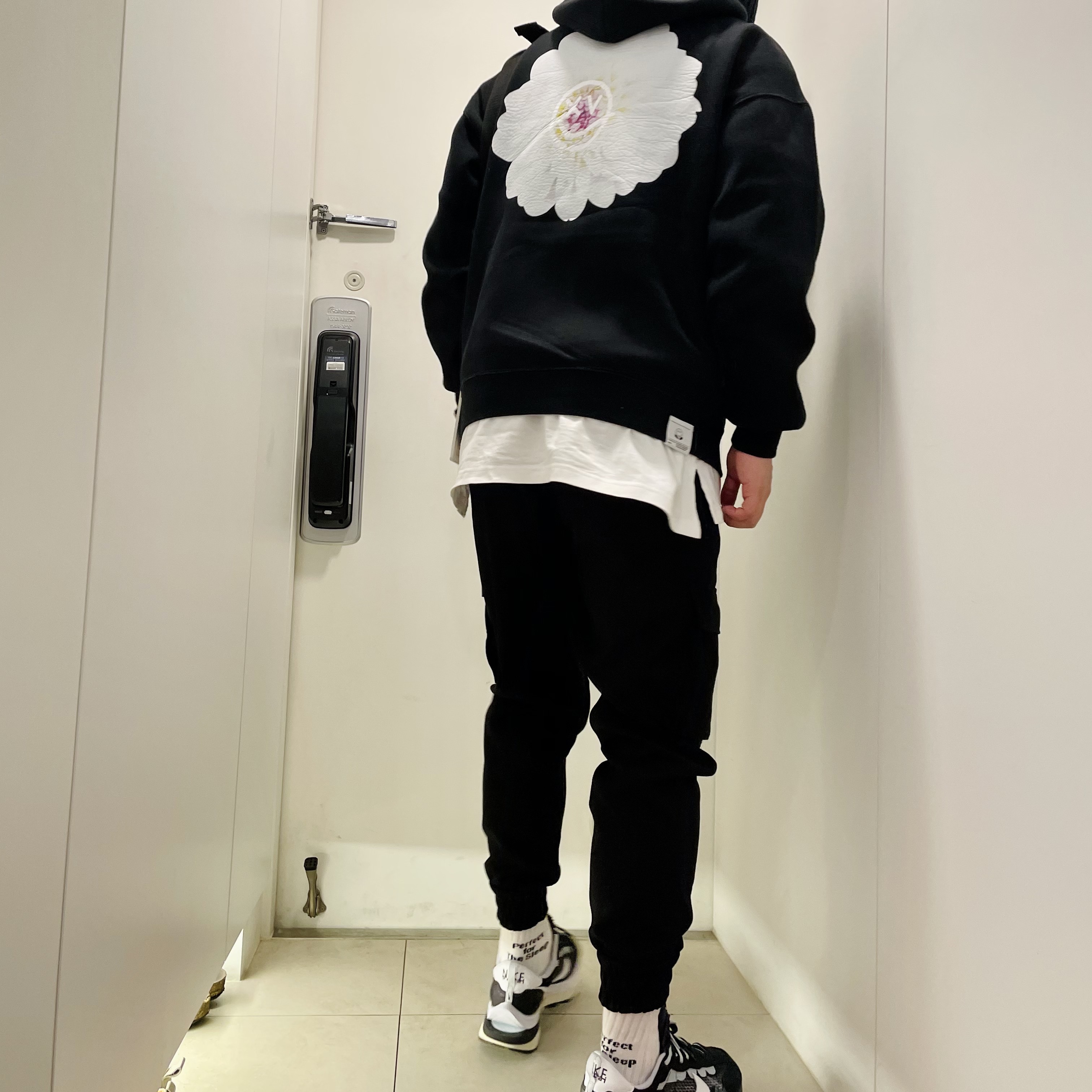Nike x Sacai VaporWaffle Black White 착용 스타일 - 3