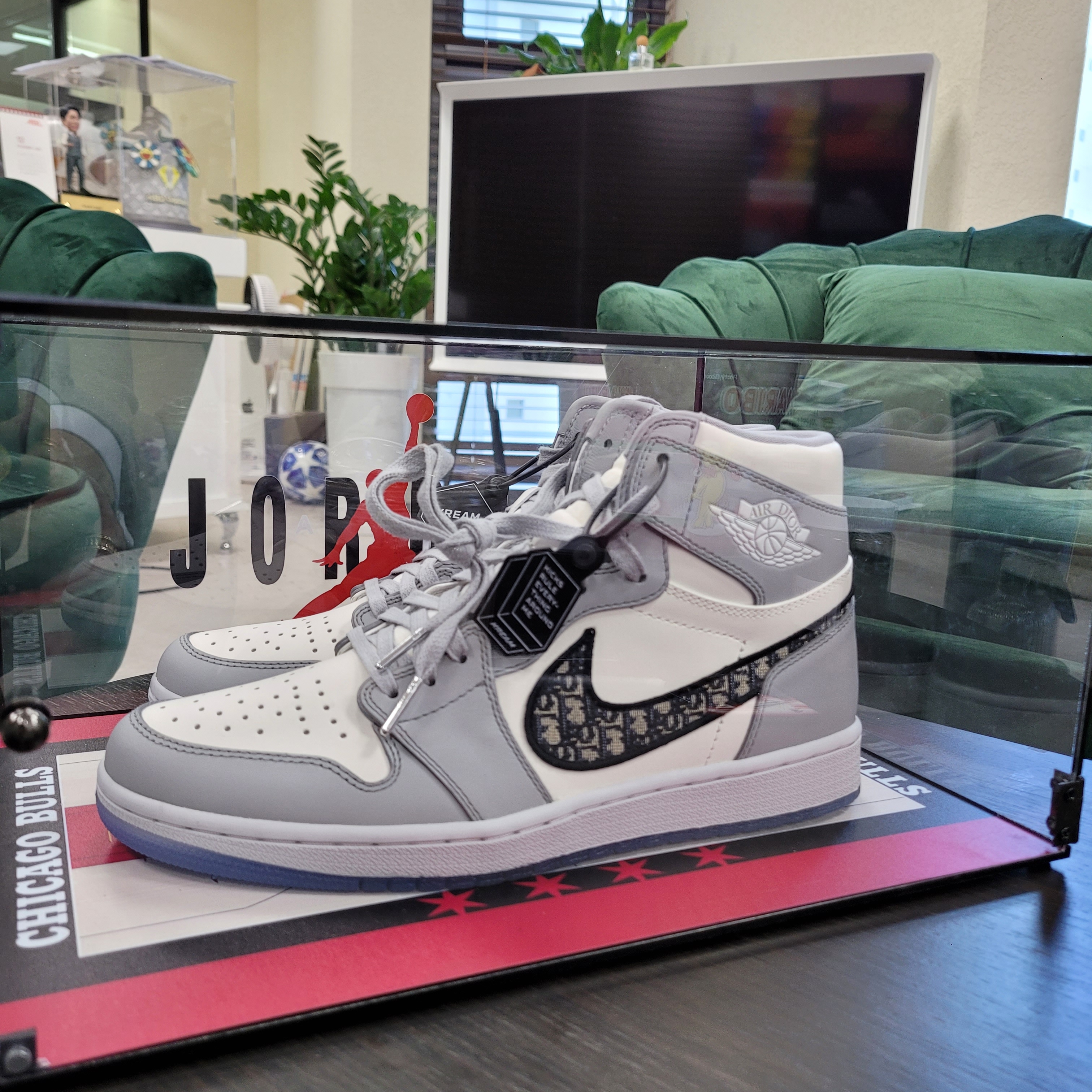 Jordan 1 x Dior High OG 착용 스타일 - 2