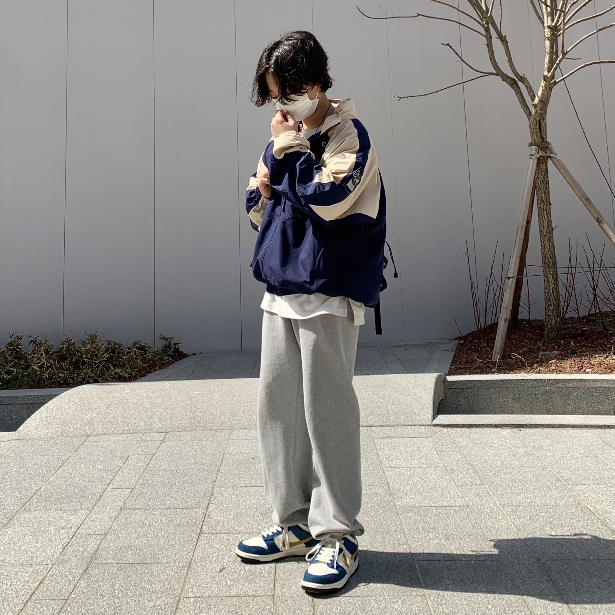 Nike x Kasina Dunk Low 80's Bus, Nike x Cav Empt Track Jacket Navy 착용 스타일