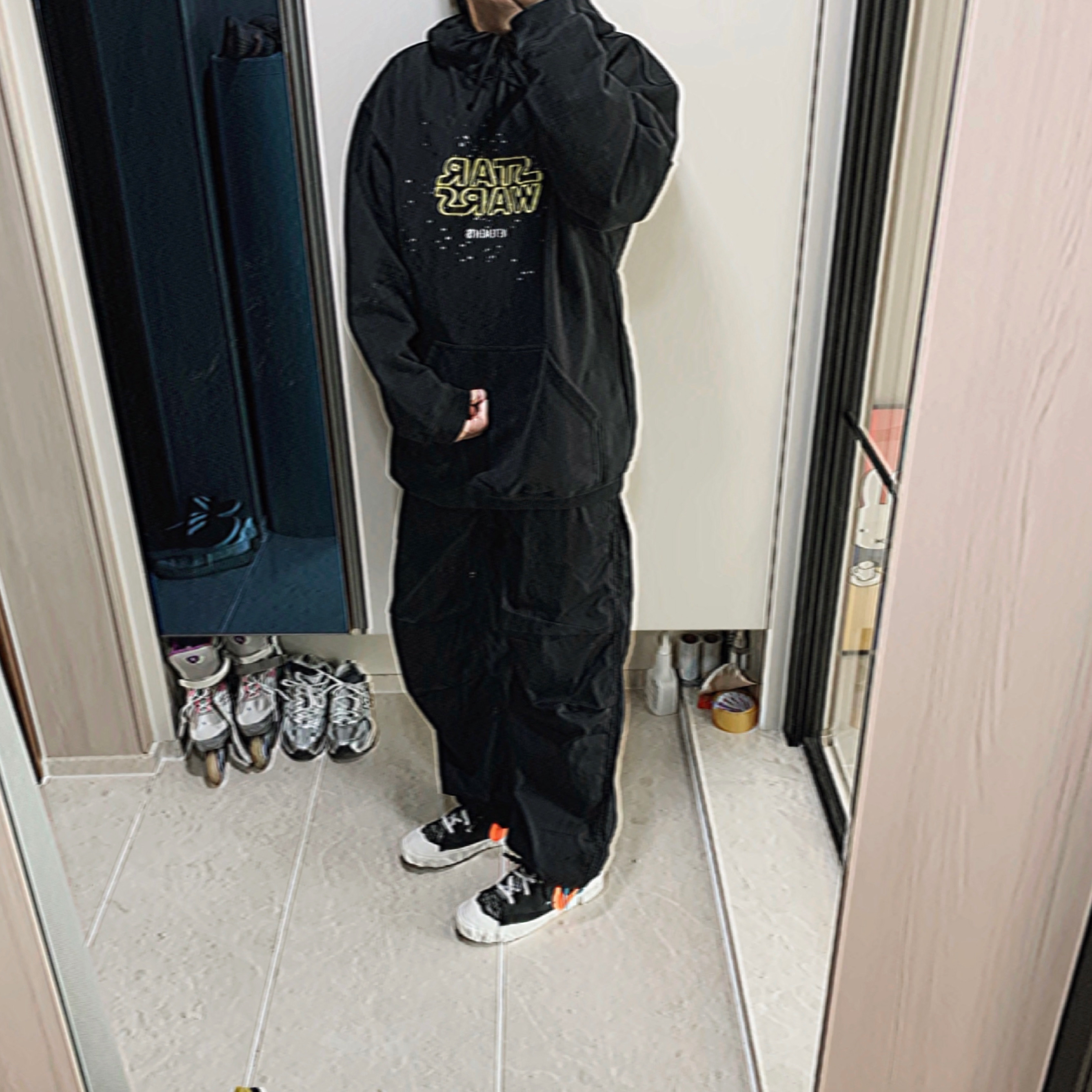 Nike x Readymade Blazer Mid Black 착용 스타일 - 3