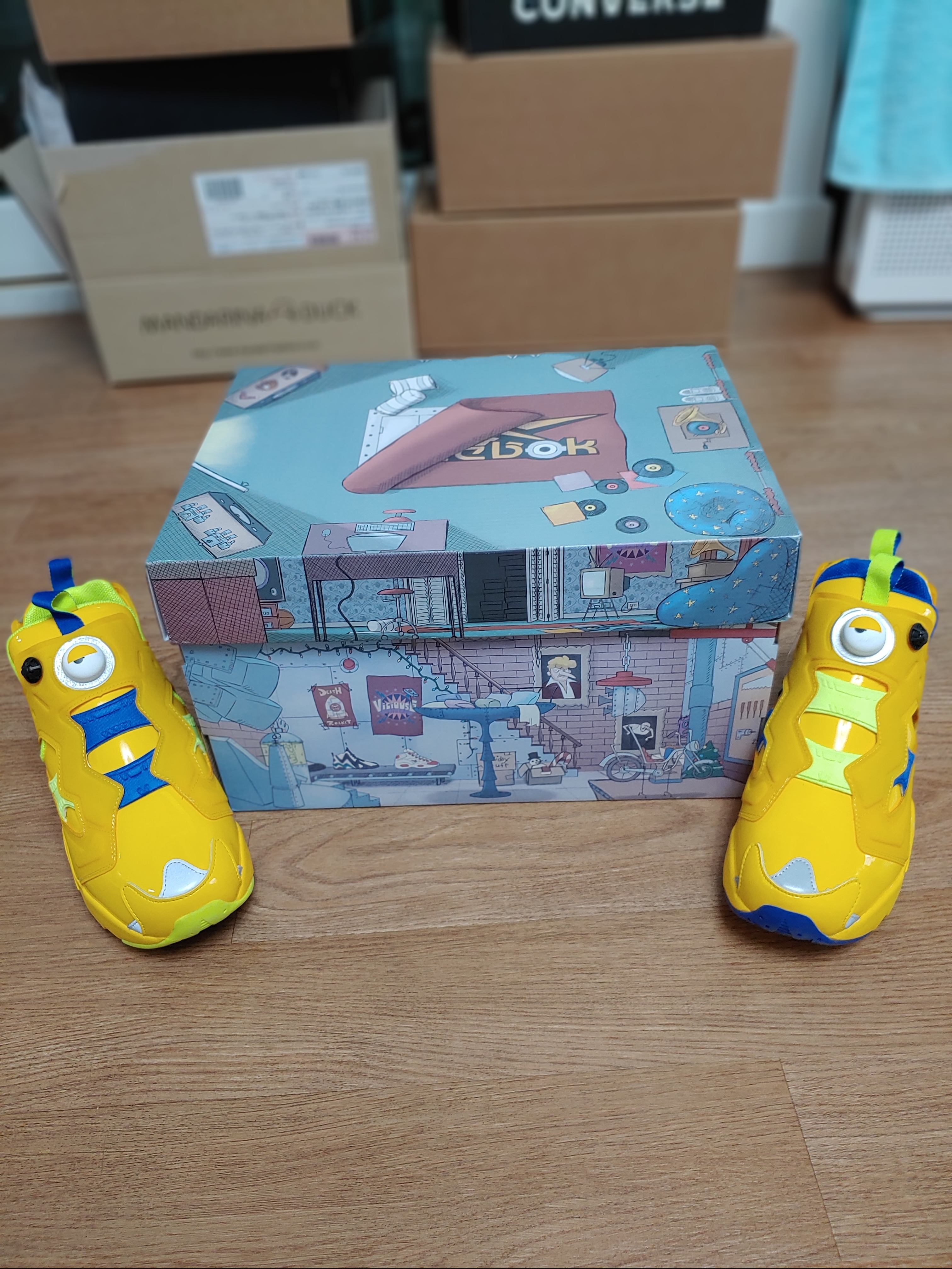 Reebok x Minions Instapump Fury Minions 착용 스타일 - 3