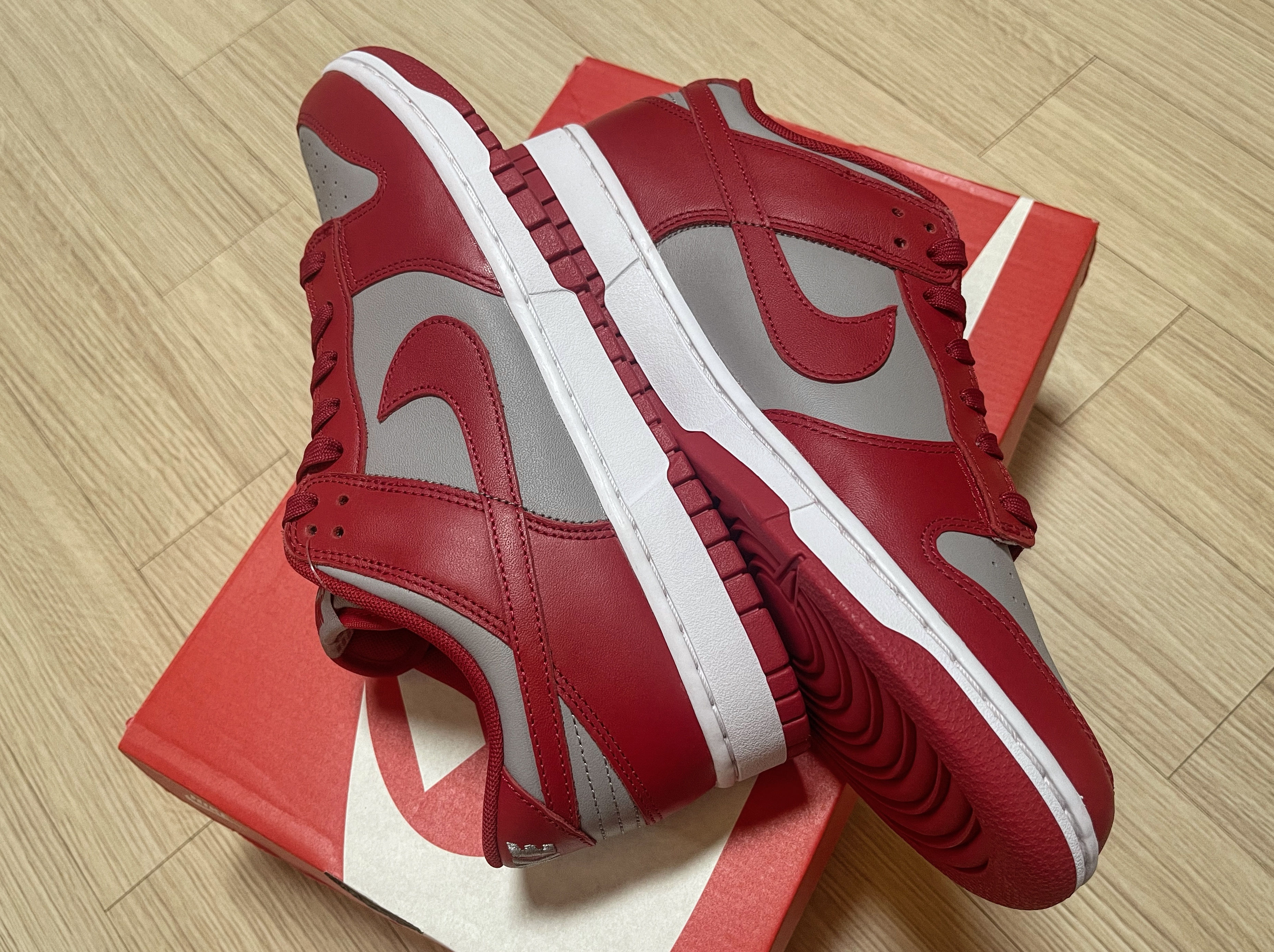 Nike Dunk Low Retro Medium Grey 착용 스타일 - 2