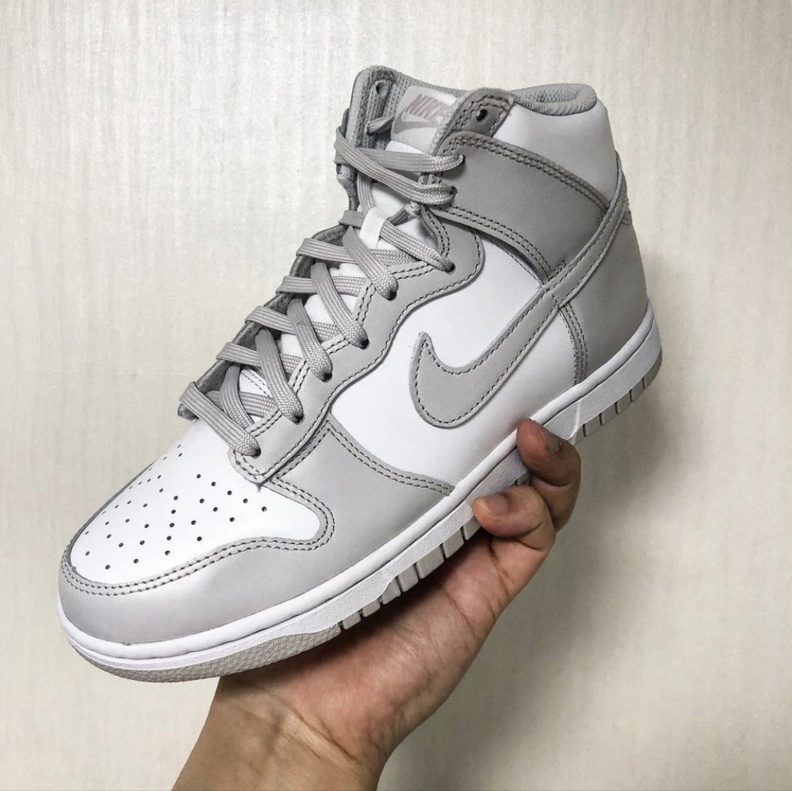 Nike Dunk High Retro Vast Grey 착용 스타일