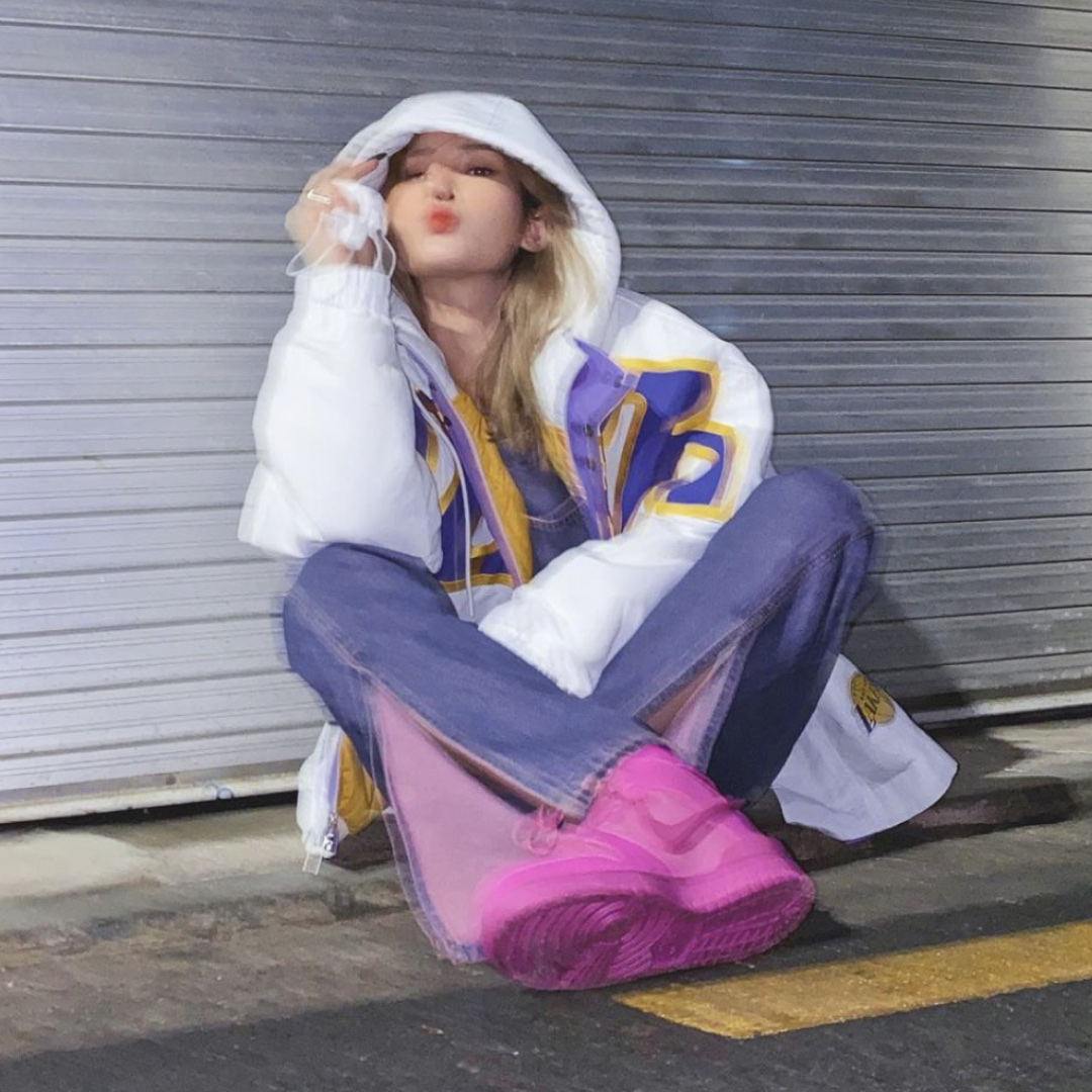 Nike x Ambush Dunk High Cosmic Fuchsia 착용 스타일 - 2