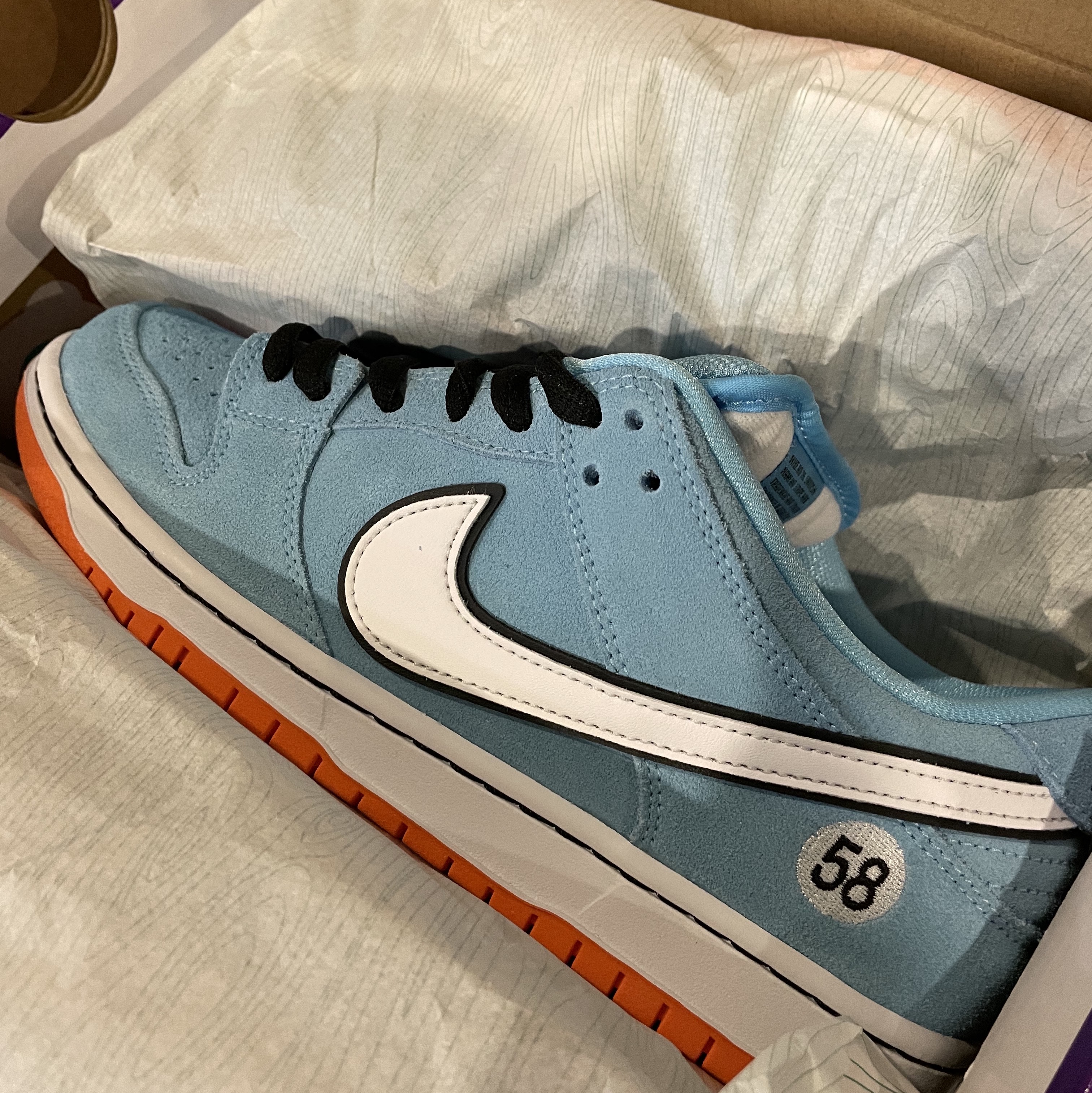 Nike SB Dunk Low Pro Blue Chill 착용 스타일