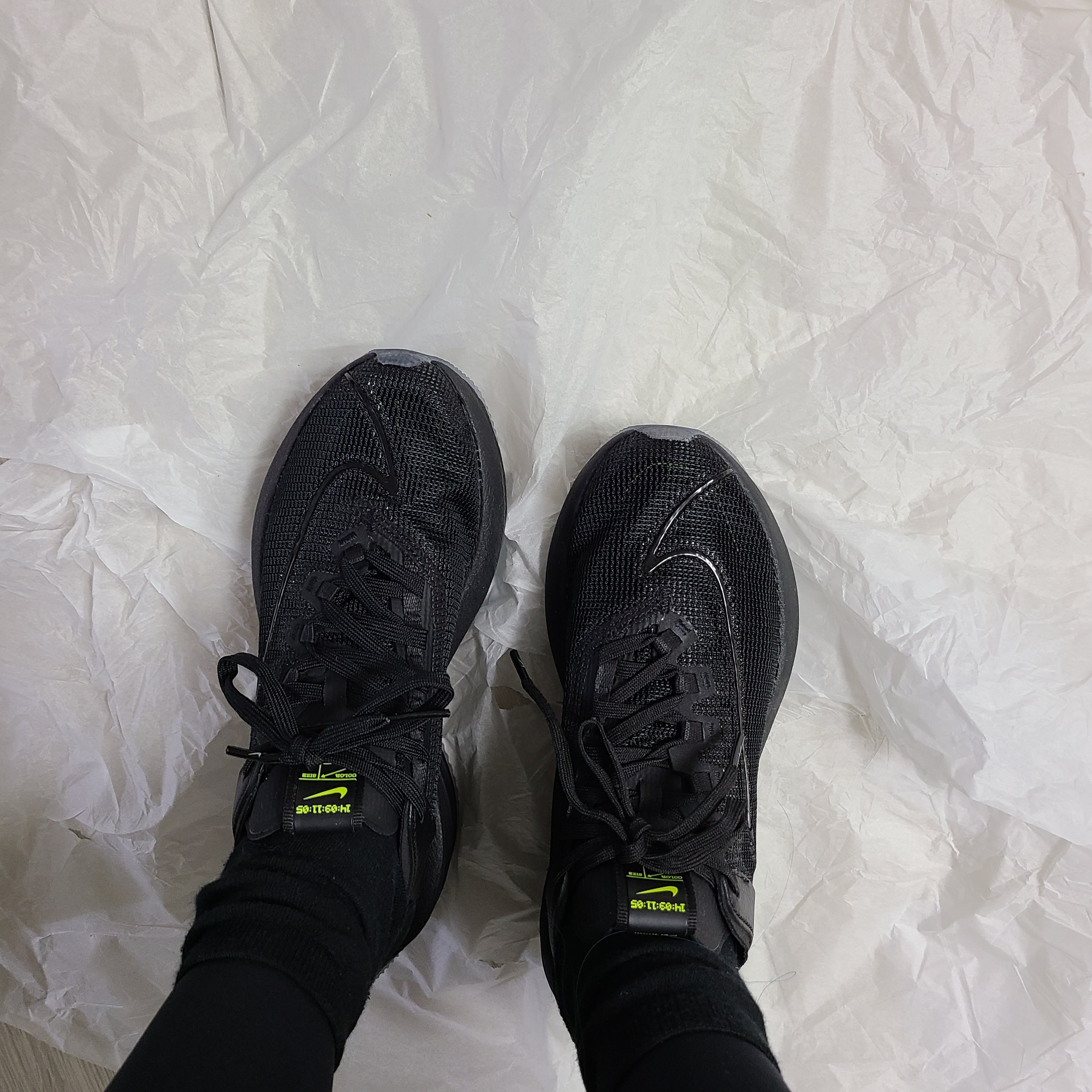 (W) Nike Zoom Double Stacked Volt Black 착용 스타일 - 2