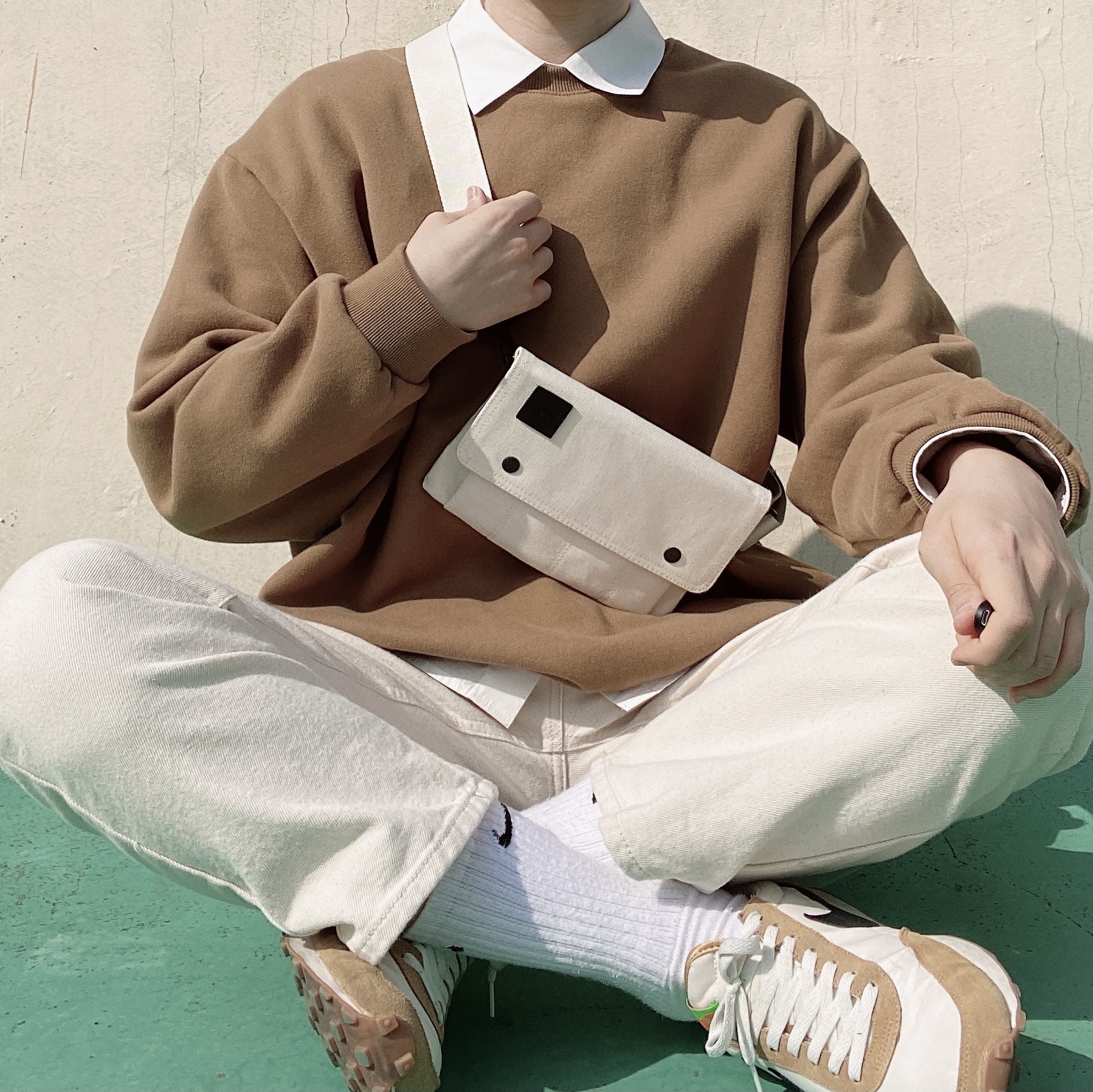 (W) Nike Daybreak Wheat, (W) Nike Daybreak Summit White 착용 스타일
