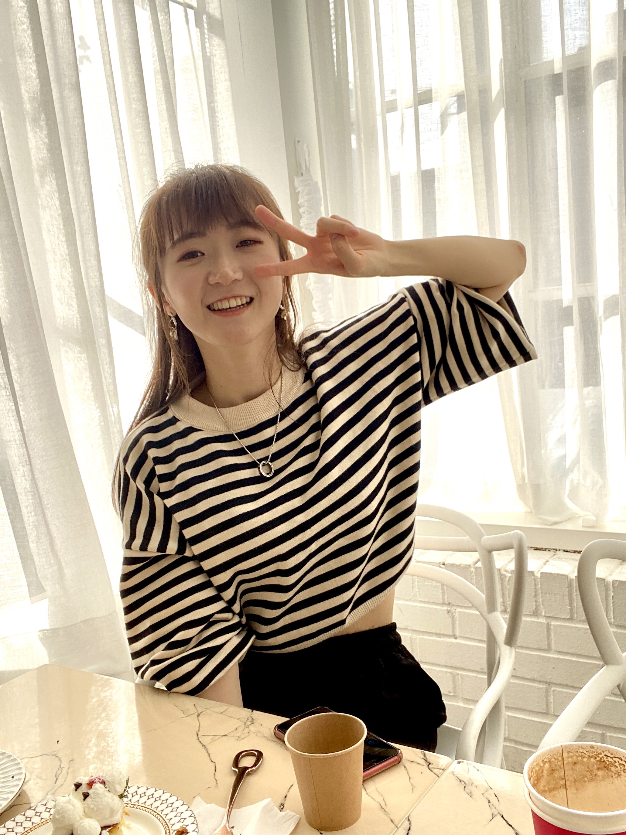 (W) Jordan 1 Mid SE Sisterhood 착용 스타일 - 5