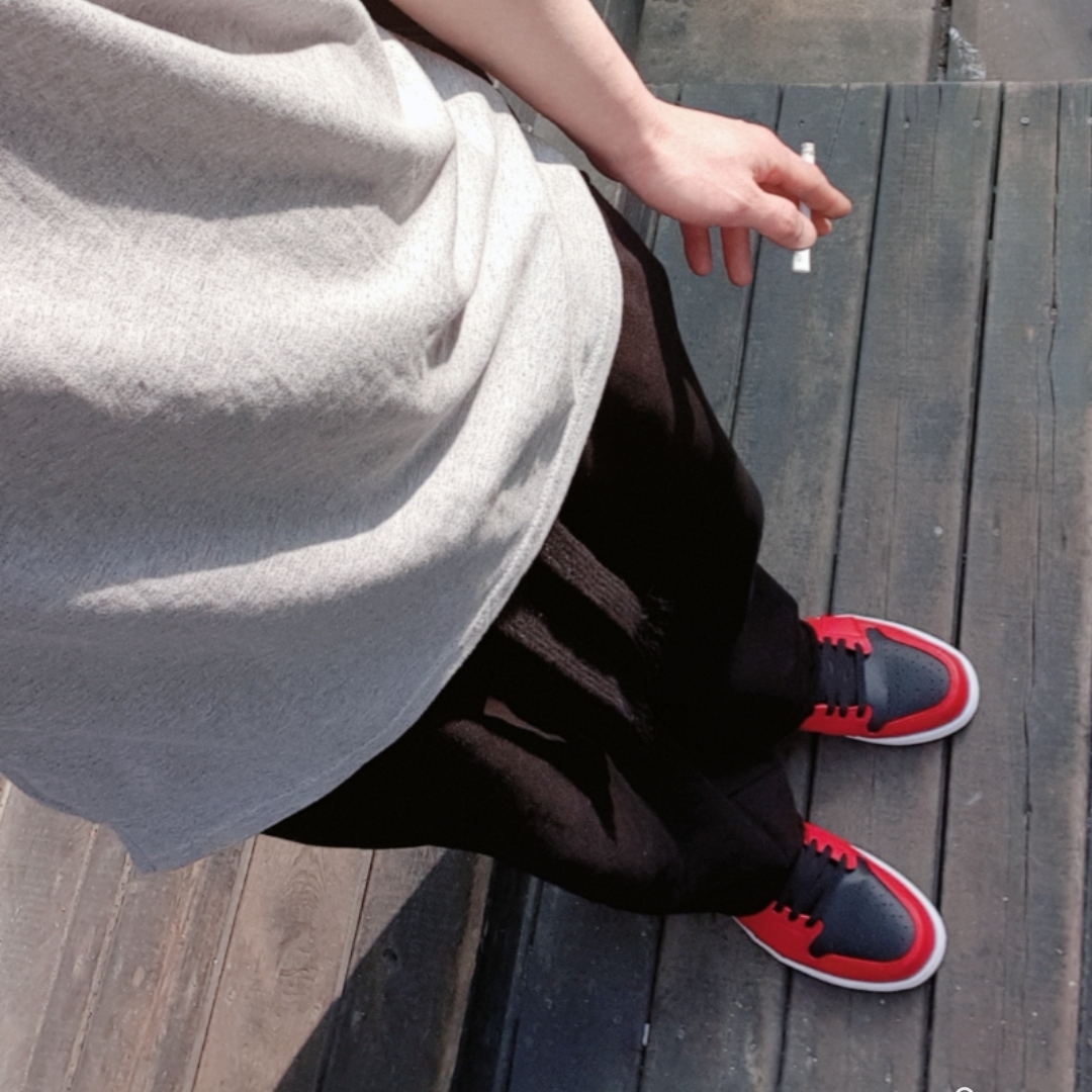 Jordan 1 Low Gym Red Black 착용 스타일