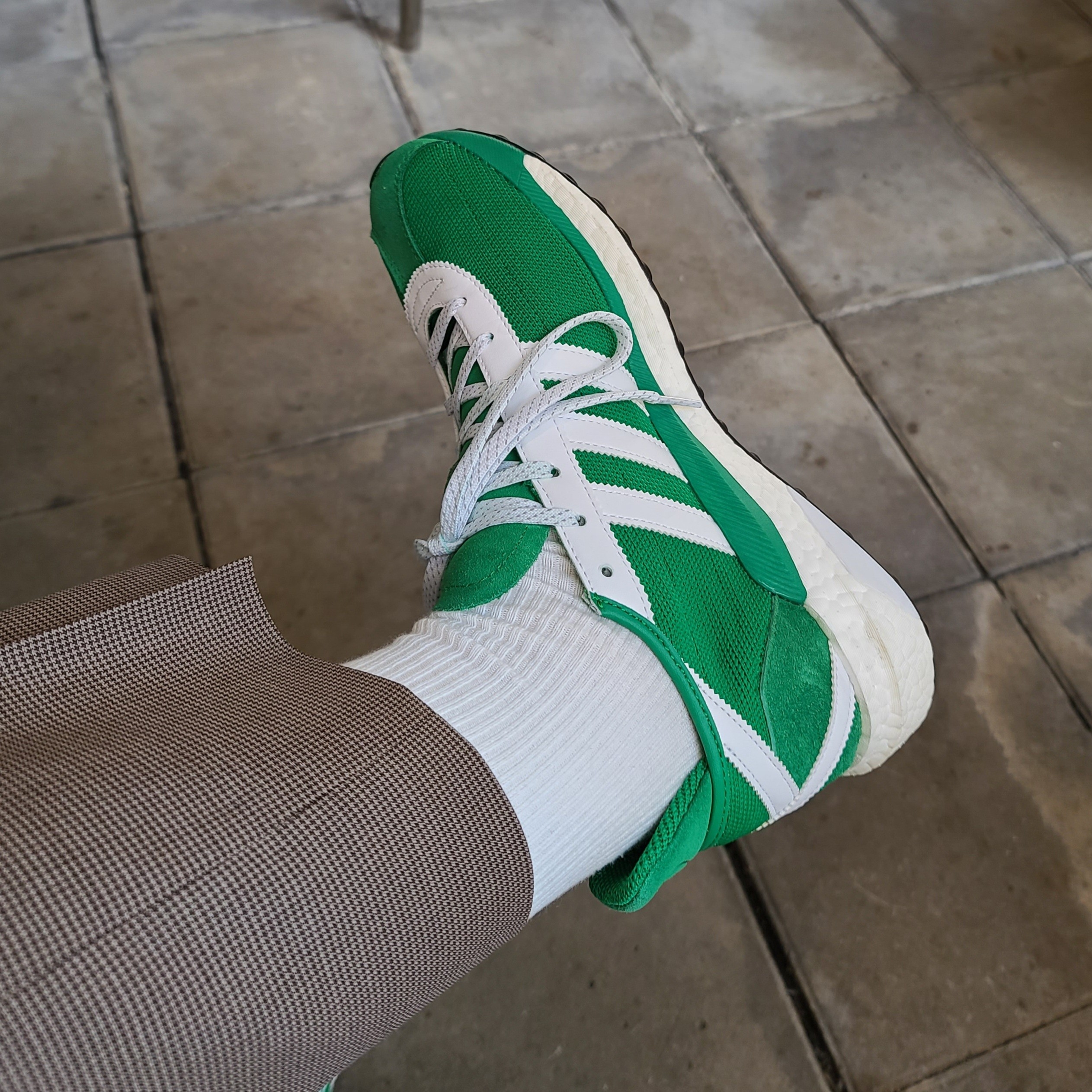 Adidas x Human Made Tokio Solar Hu Green 착용 스타일 - 3