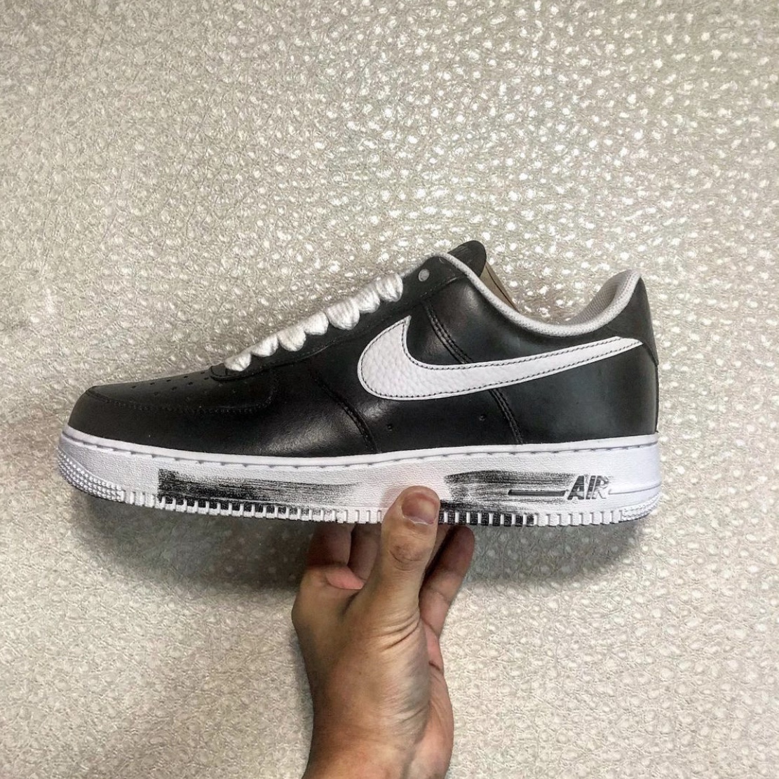 Nike x Peaceminusone Air Force 1 Low Para-Noise 착용 스타일