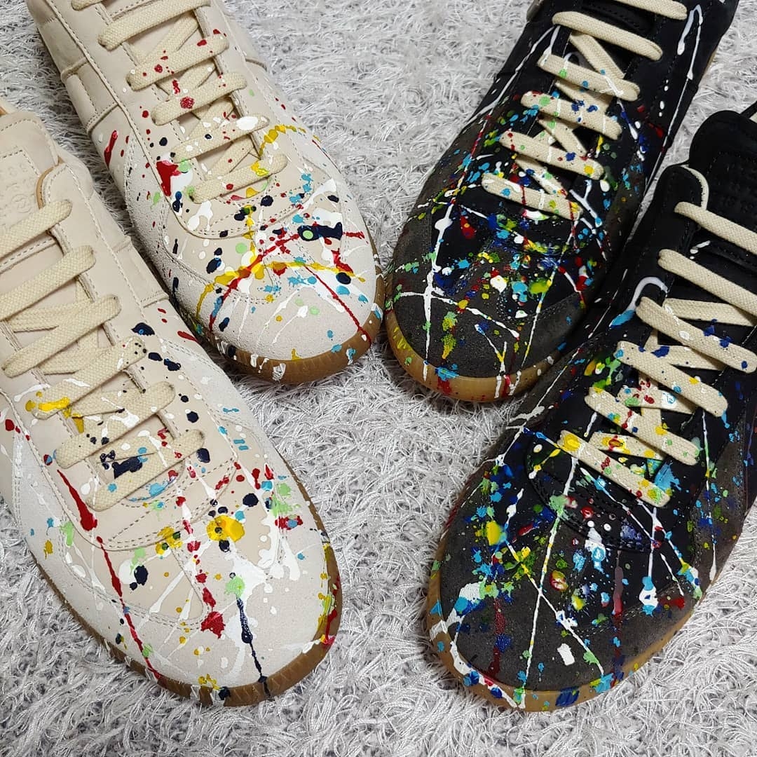 Maison Margiela Replica Paint Drop Sneakers Black, Maison Margiela Calfskin Paint Drop Replica Sneakers Black 착용 스타일 - 2