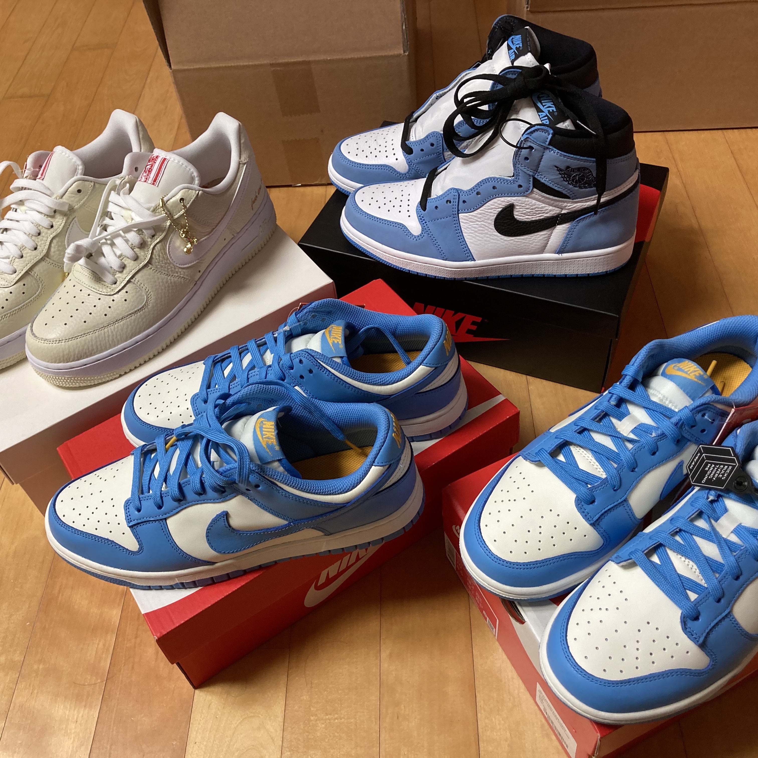 Jordan 1 Retro High OG University Blue, (W) Nike Dunk Low Coast 착용 스타일