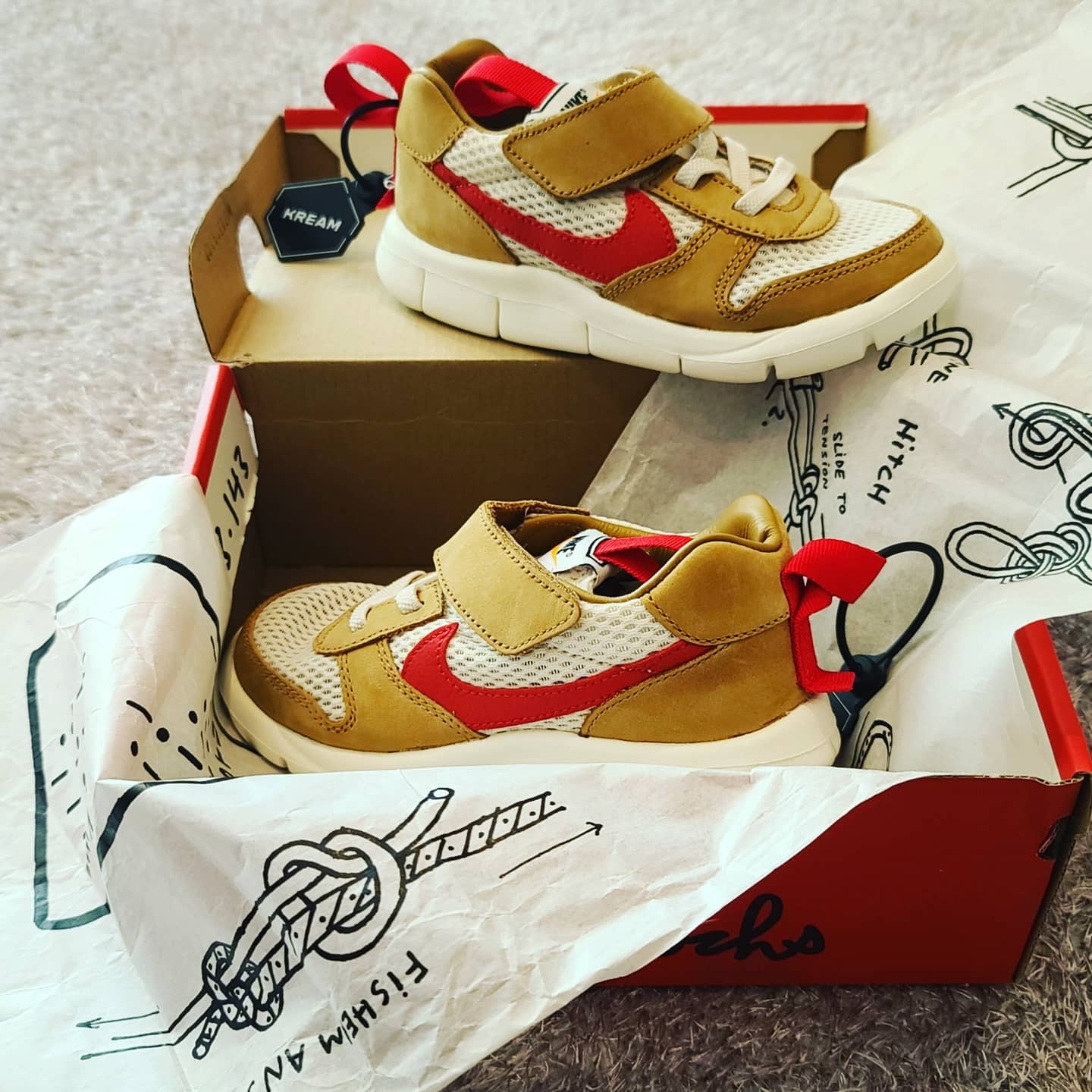 (TD) Nike x Tom Sachs Mars Yard 착용 스타일 - 1