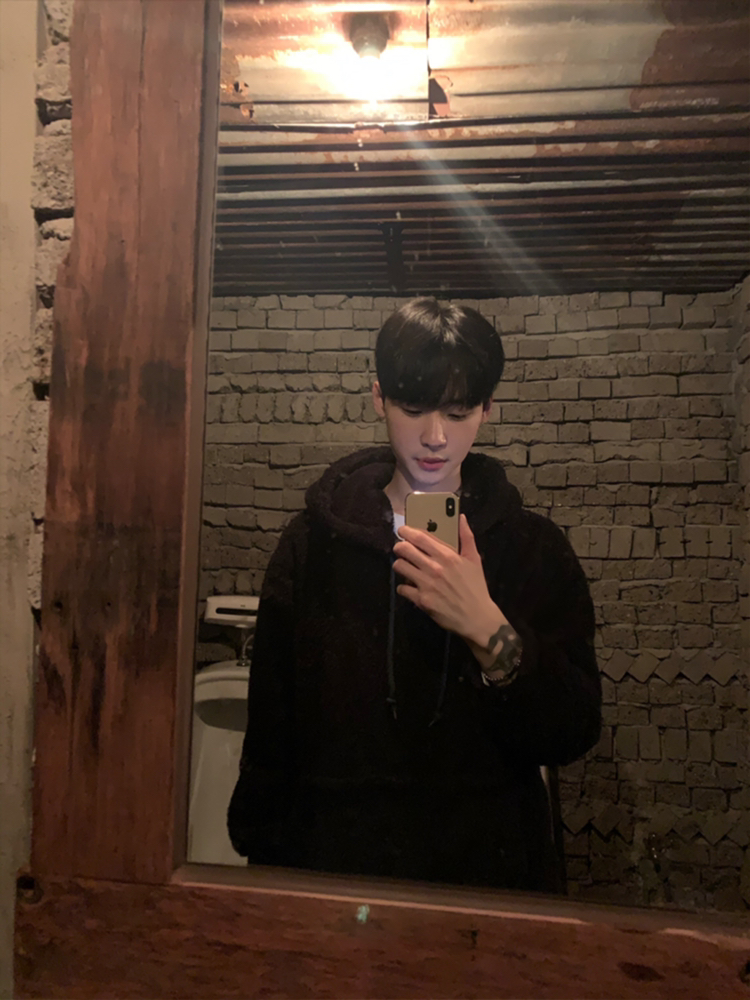 KREAM 프로필 이미지