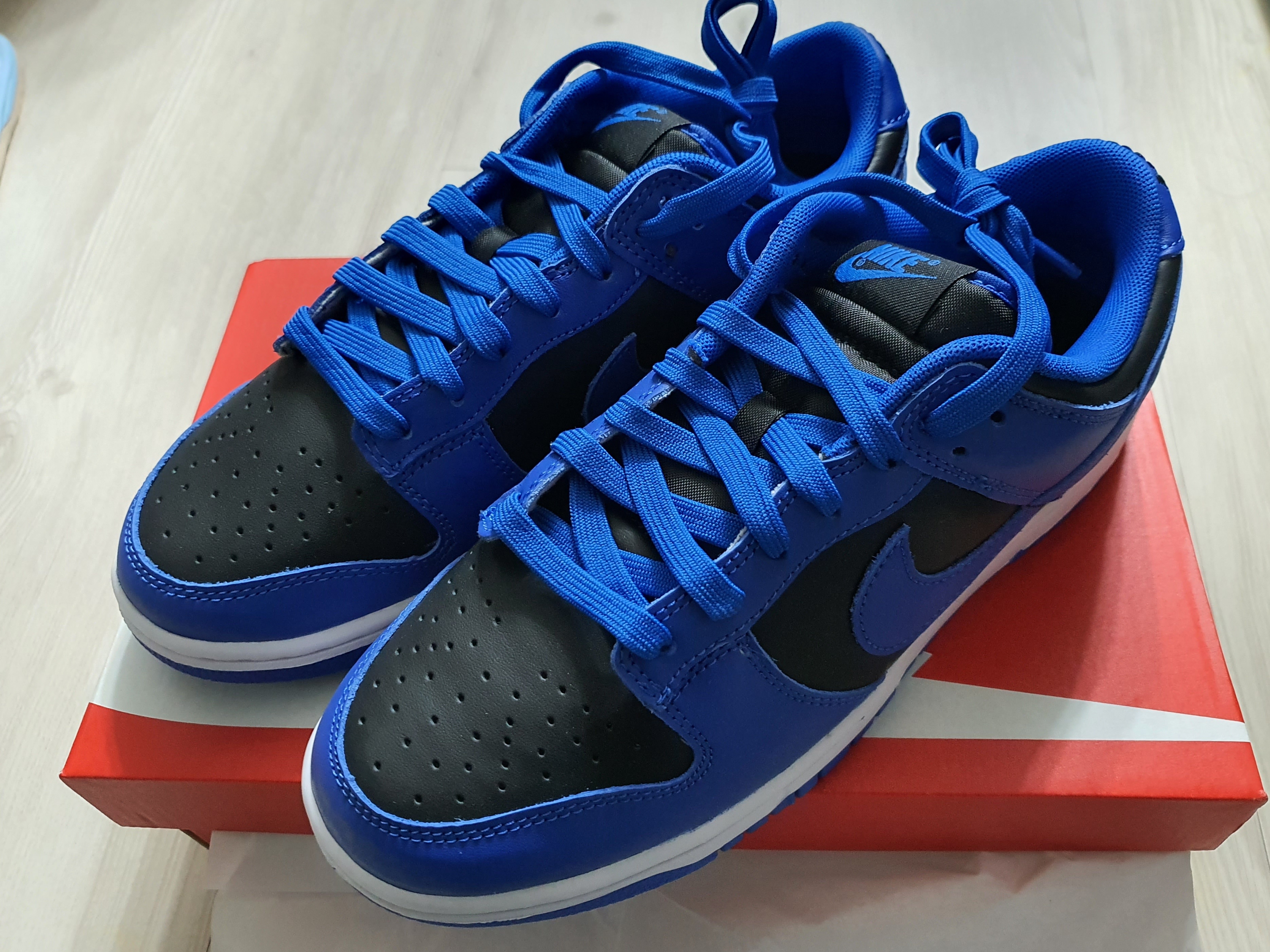 Nike Dunk Low Retro Hyper Cobalt 착용 스타일