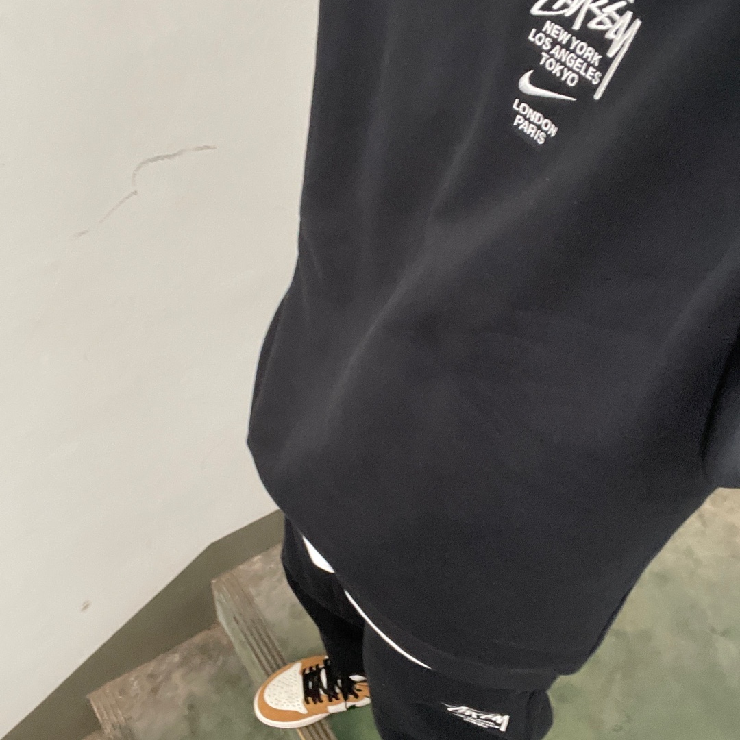 Nike x Stussy NRG ZR Fleece Crewneck Black - US/EU, Nike x Stussy NRG ZR Fleece Pants Black - US/EU 착용 스타일