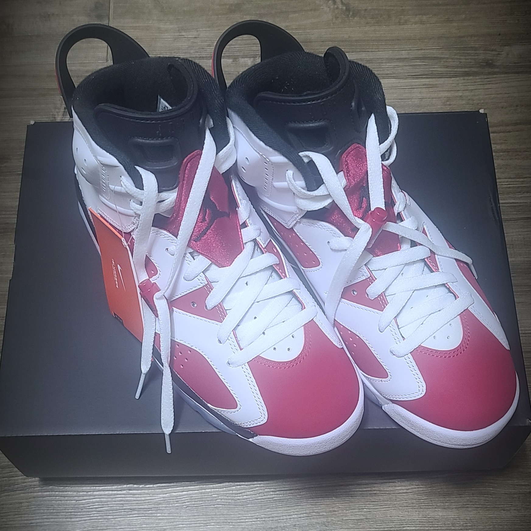Jordan 6 Retro Carmine 2021 착용 스타일